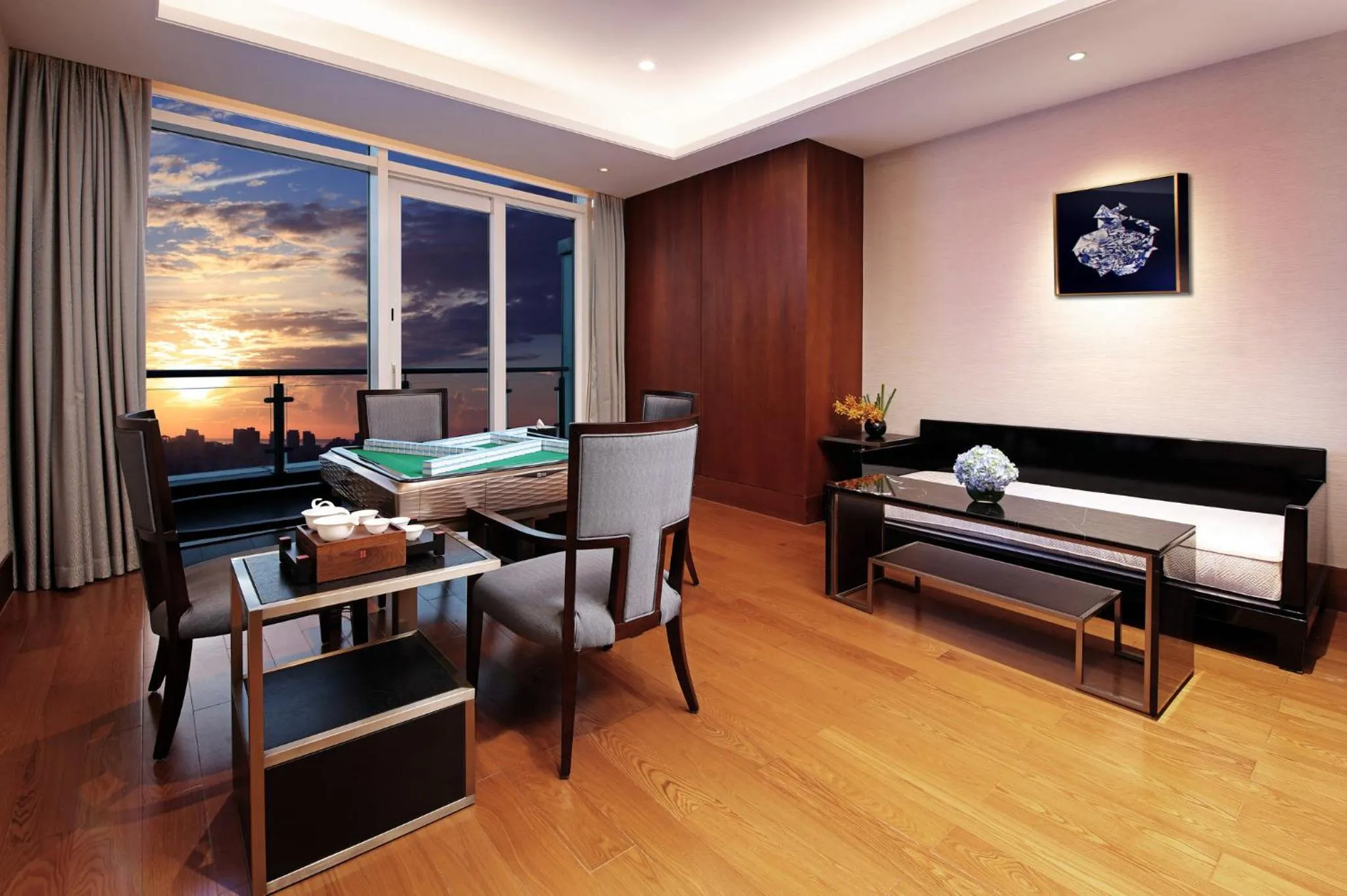 Game Room in InterContinental Haikou Seaview by IHG