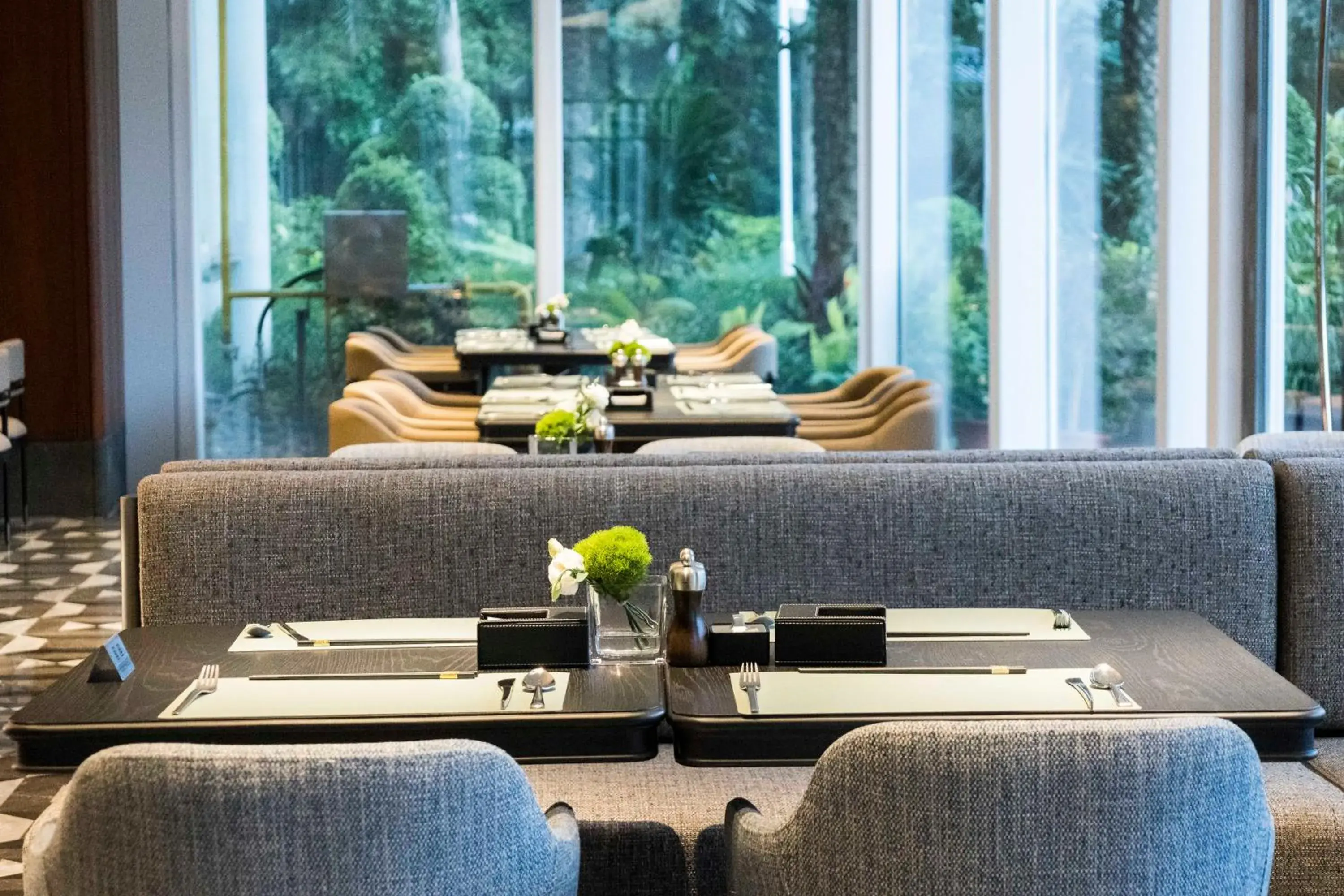 Restaurant/places to eat in InterContinental Haikou Seaview by IHG Restaurant/places to eat in InterContinental Haikou Seaview by IHG