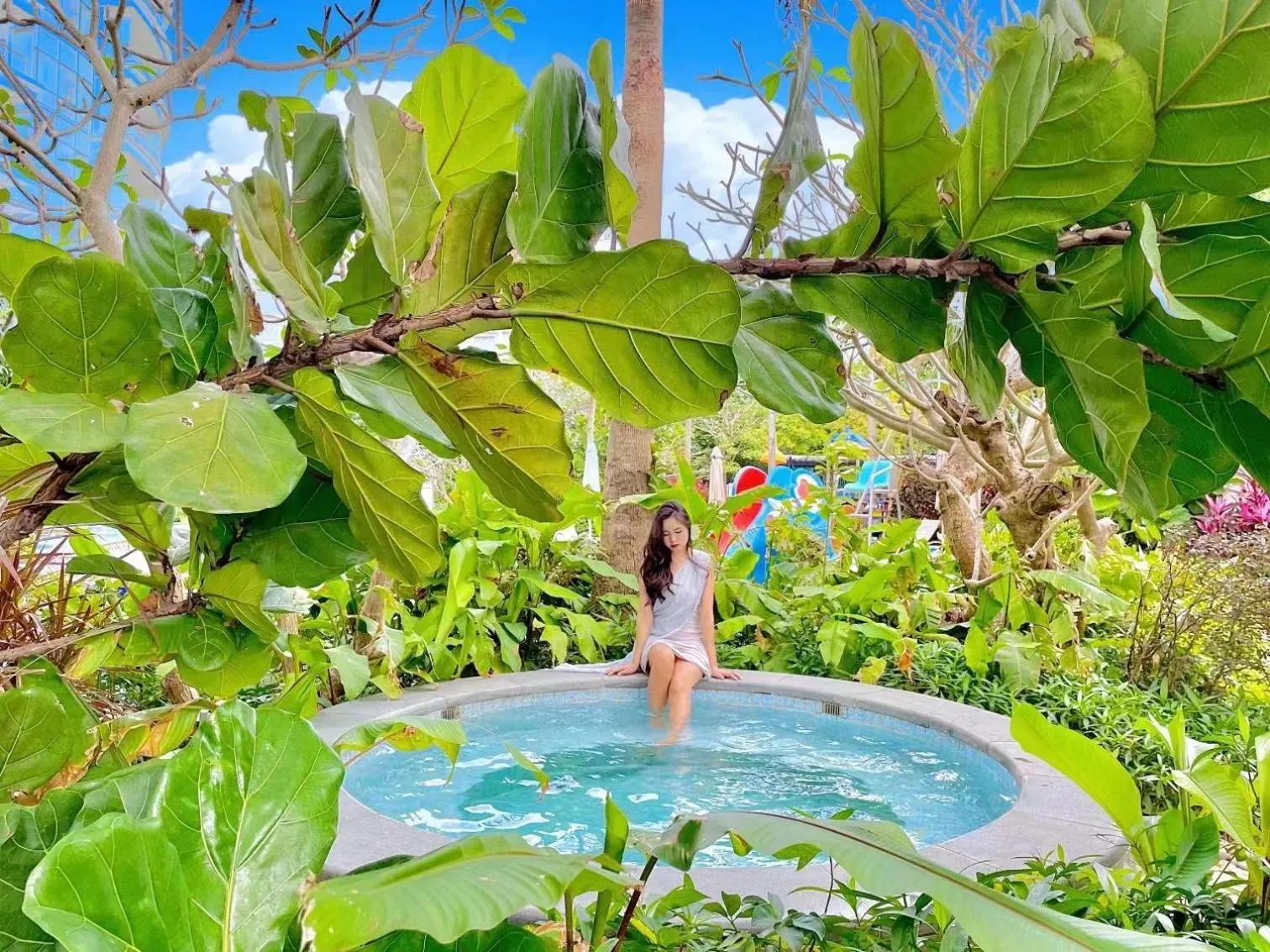 Swimming pool in InterContinental Haikou Seaview by IHG