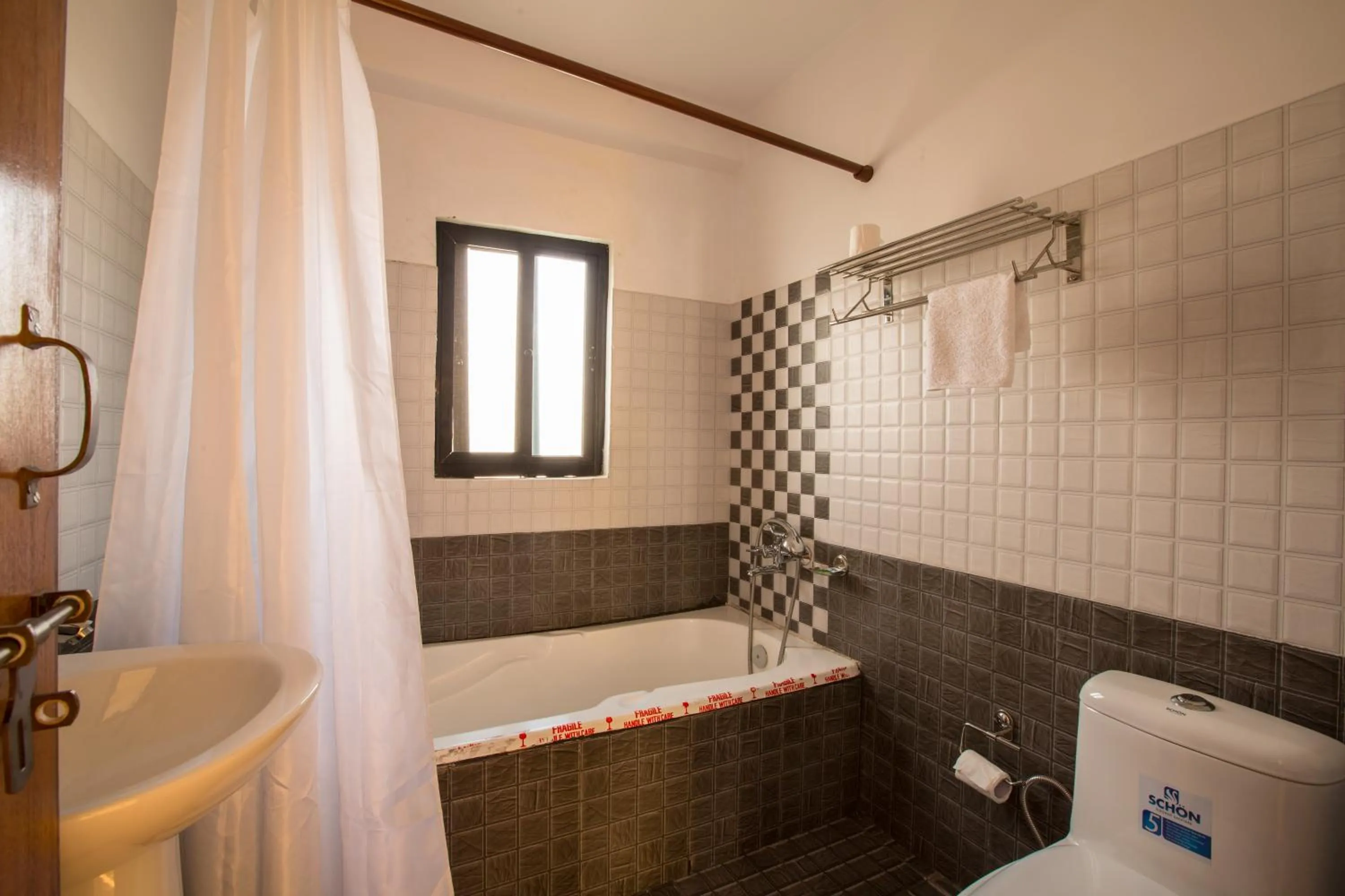 Bathroom in Hotel Pokhara View