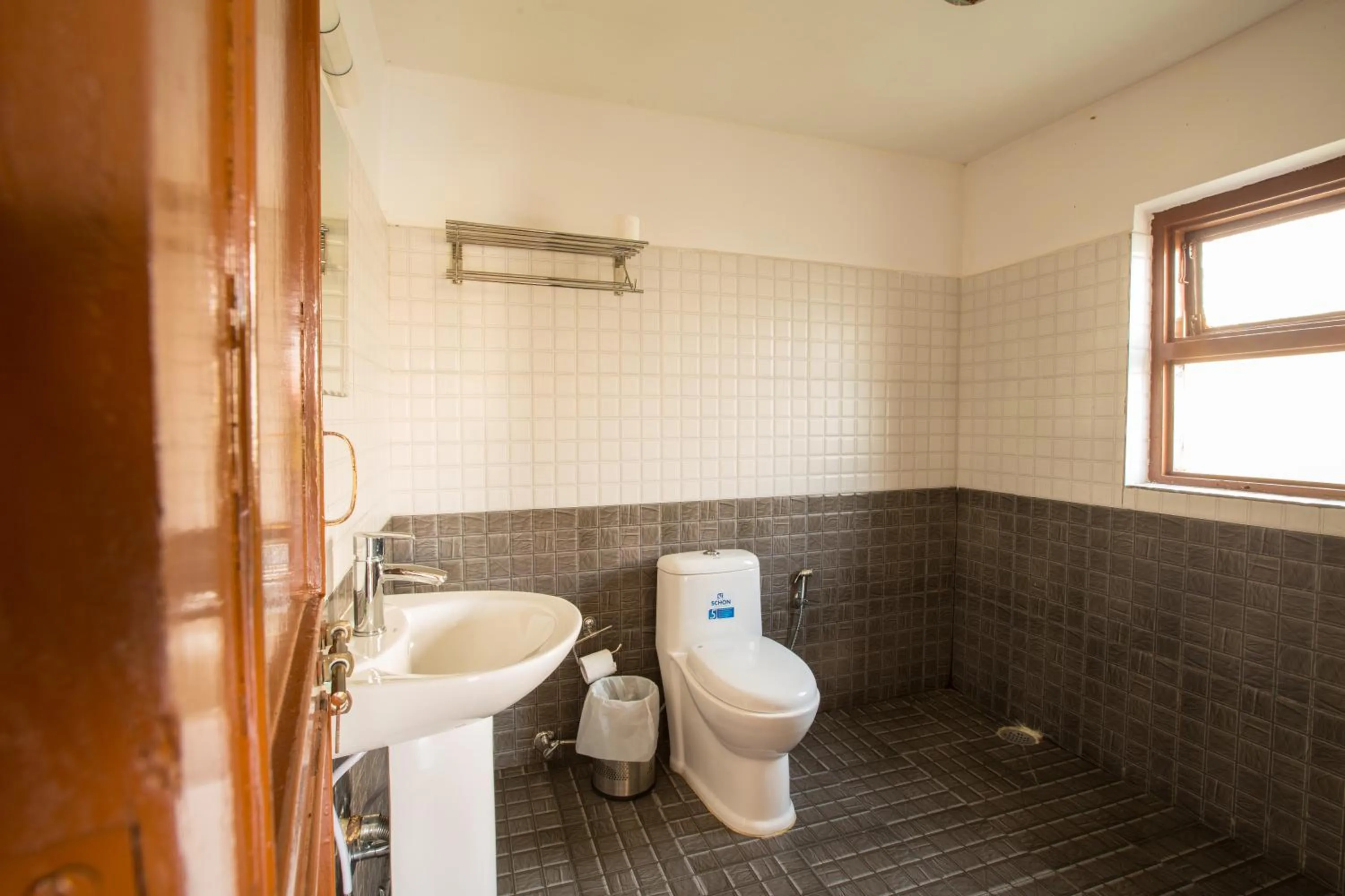 Bathroom in Hotel Pokhara View