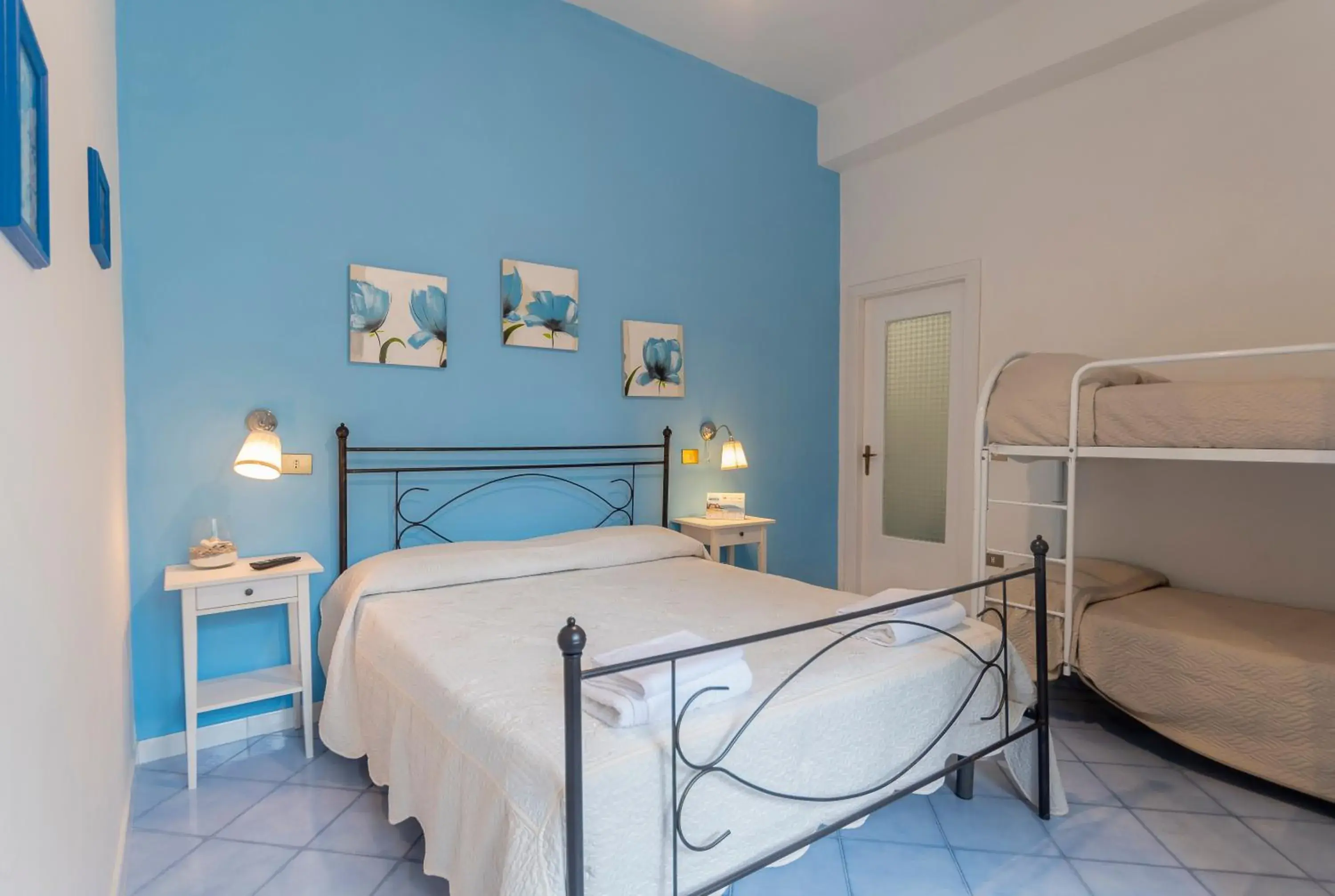 Double Room with Private Bathroom - single occupancy in B&B Posidonia Double Room with Private Bathroom - single occupancy in B&B Posidonia