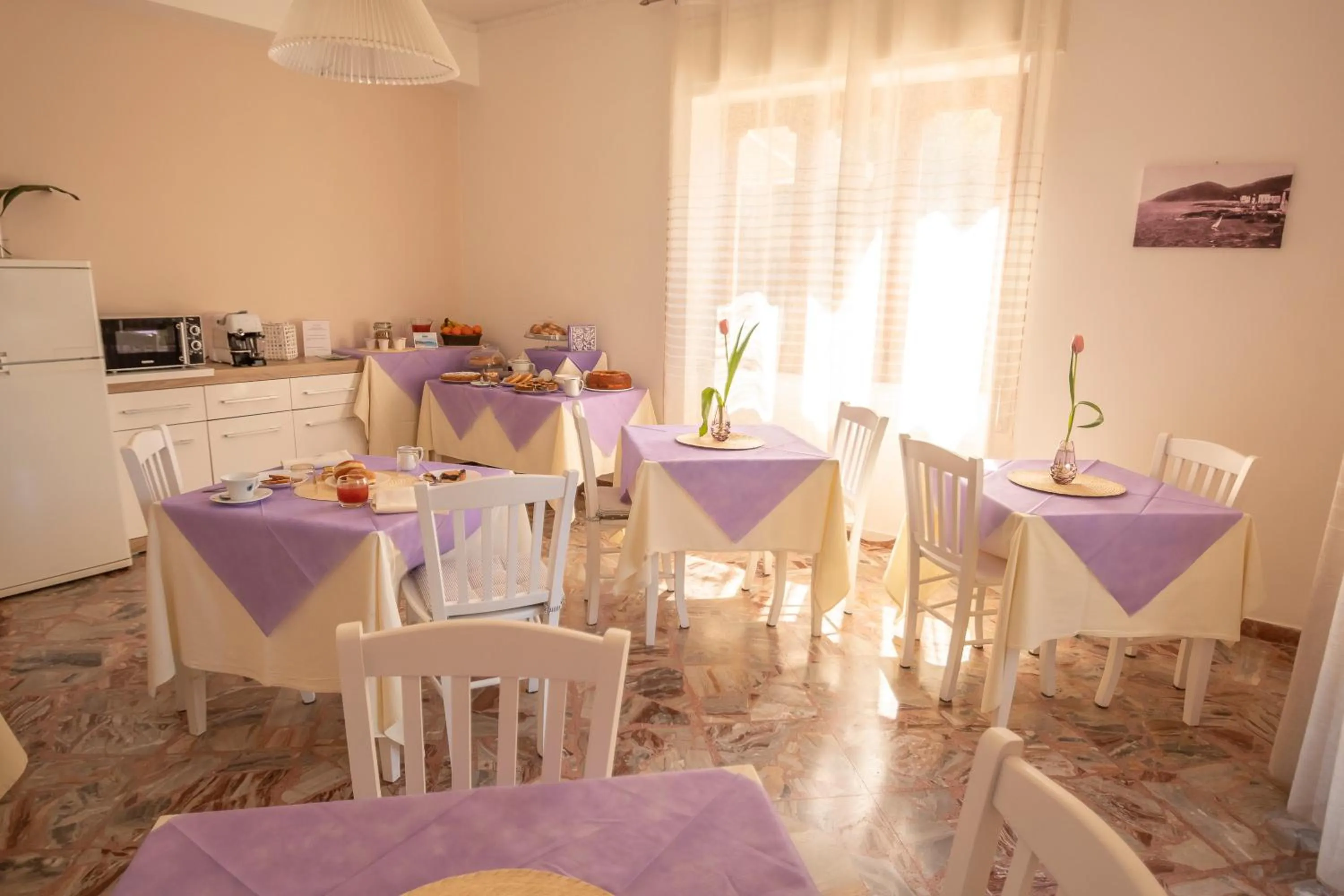 Restaurant/places to eat in B&B Posidonia