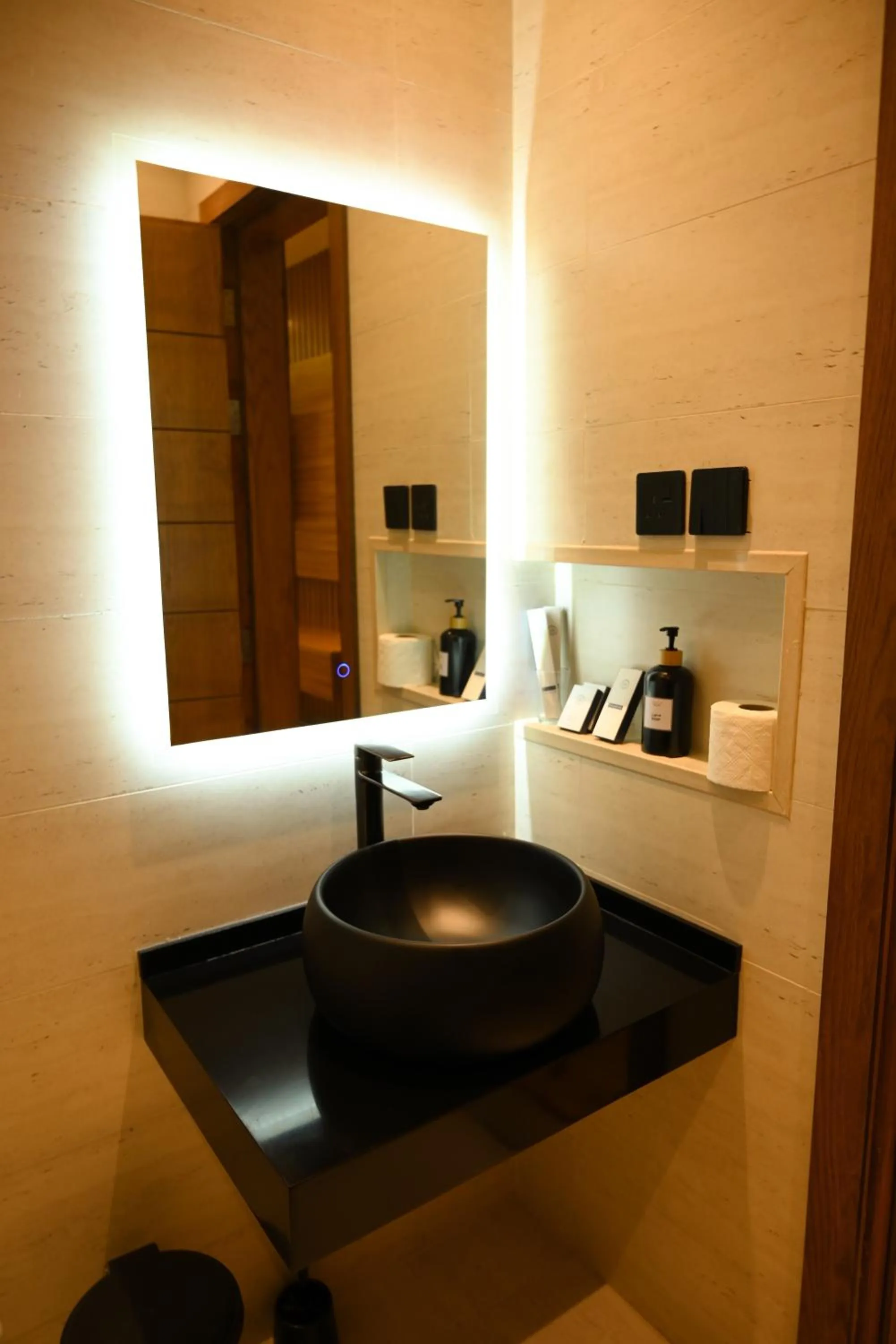 Bathroom, Bed in Villa Misk Dammam