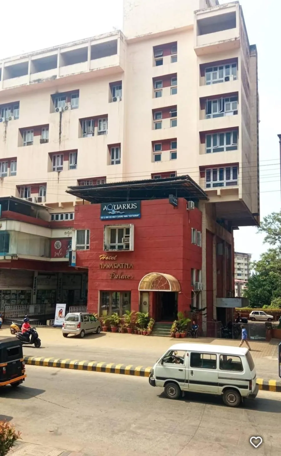 Hotel Navaratna Palace