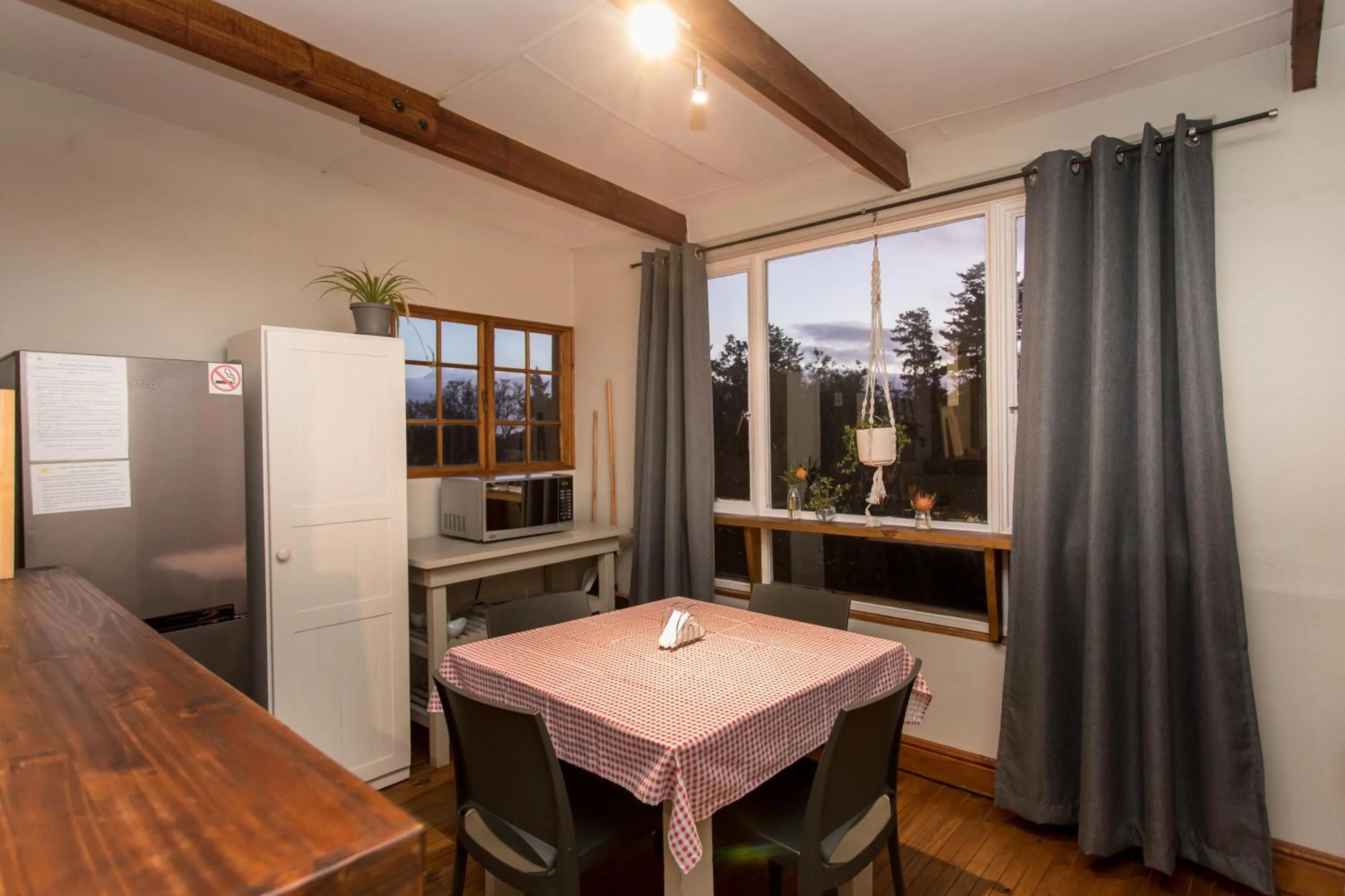 Dining area in Bella Manga Country Escape