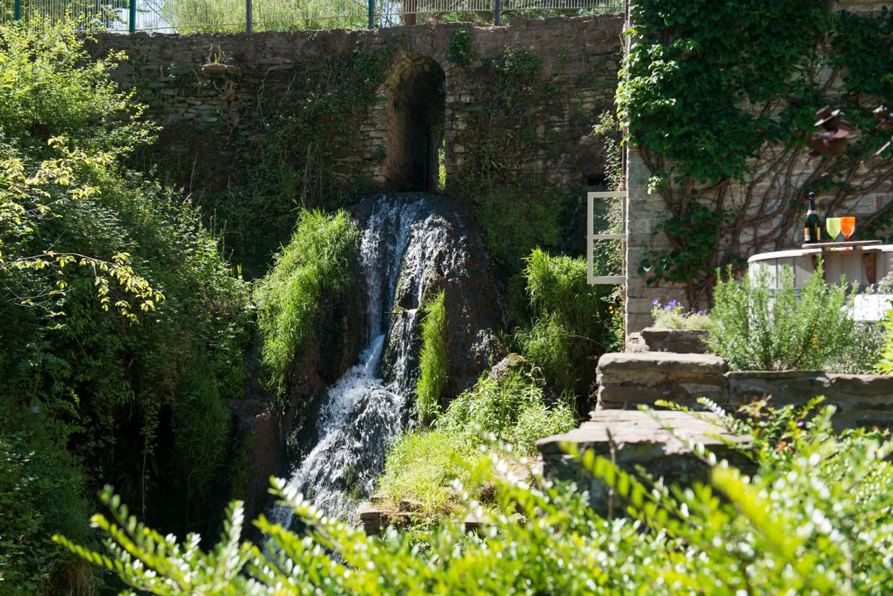 Garden view in Mill Cottage, Hanley Mill