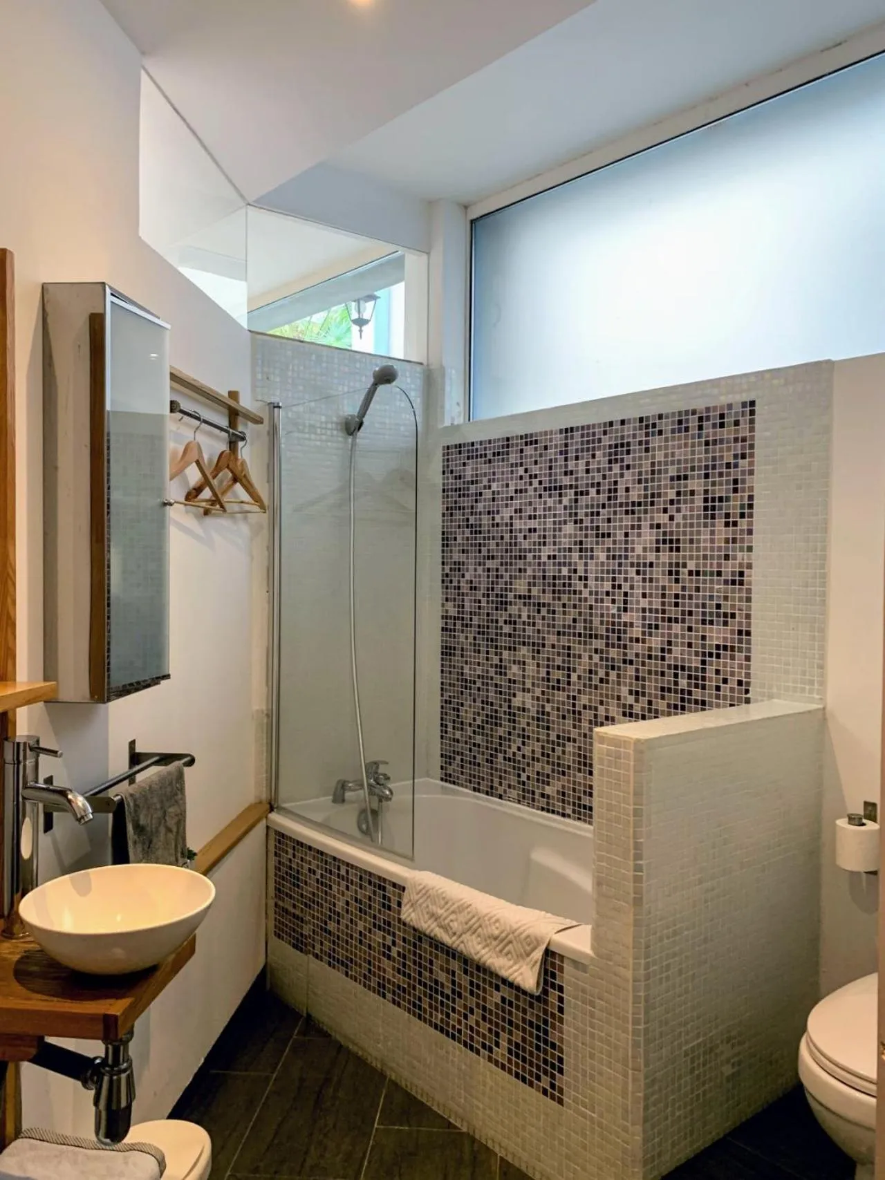 Bathroom in Les Pénates de Loire