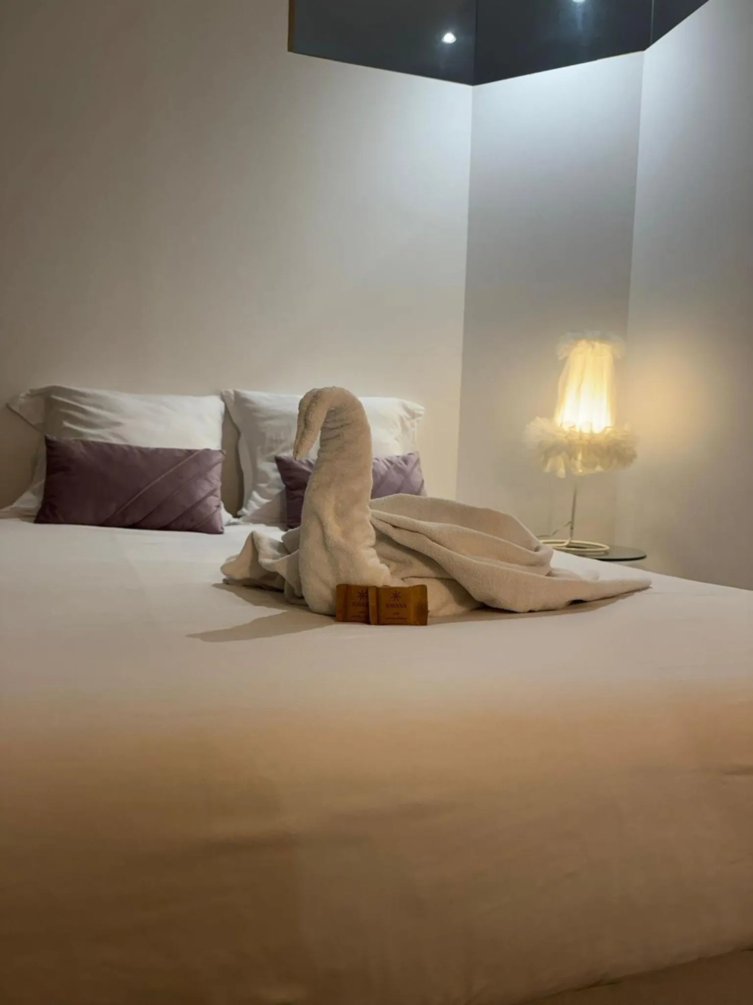 Bedroom, Bed in Les Pénates de Loire