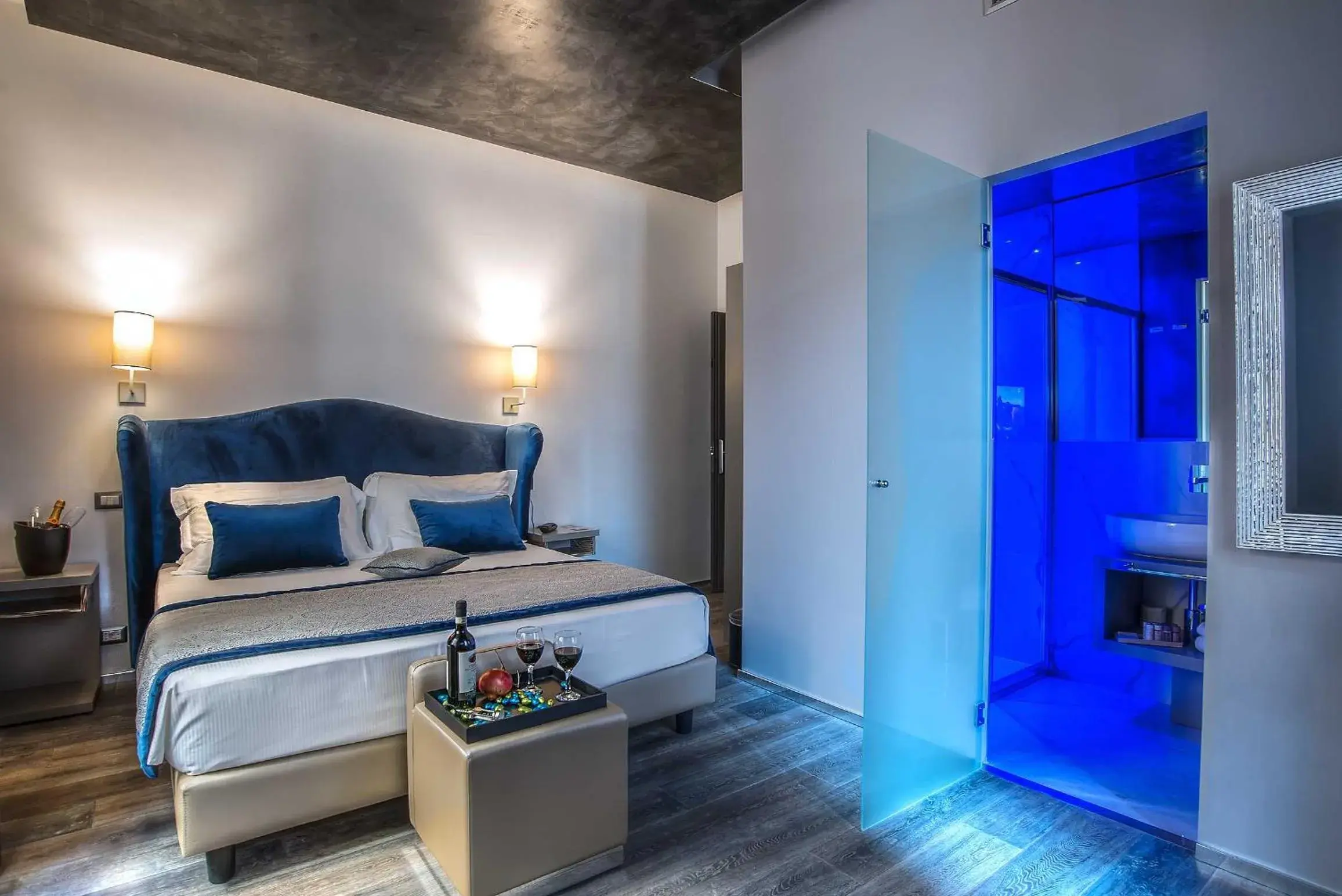 Lobby or reception, Bed in Colonna Suite Del Corso Lobby or reception, Bed in Colonna Suite Del Corso