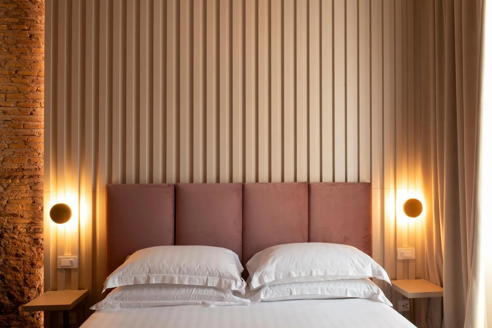 Bed in Colonna Suite Del Corso