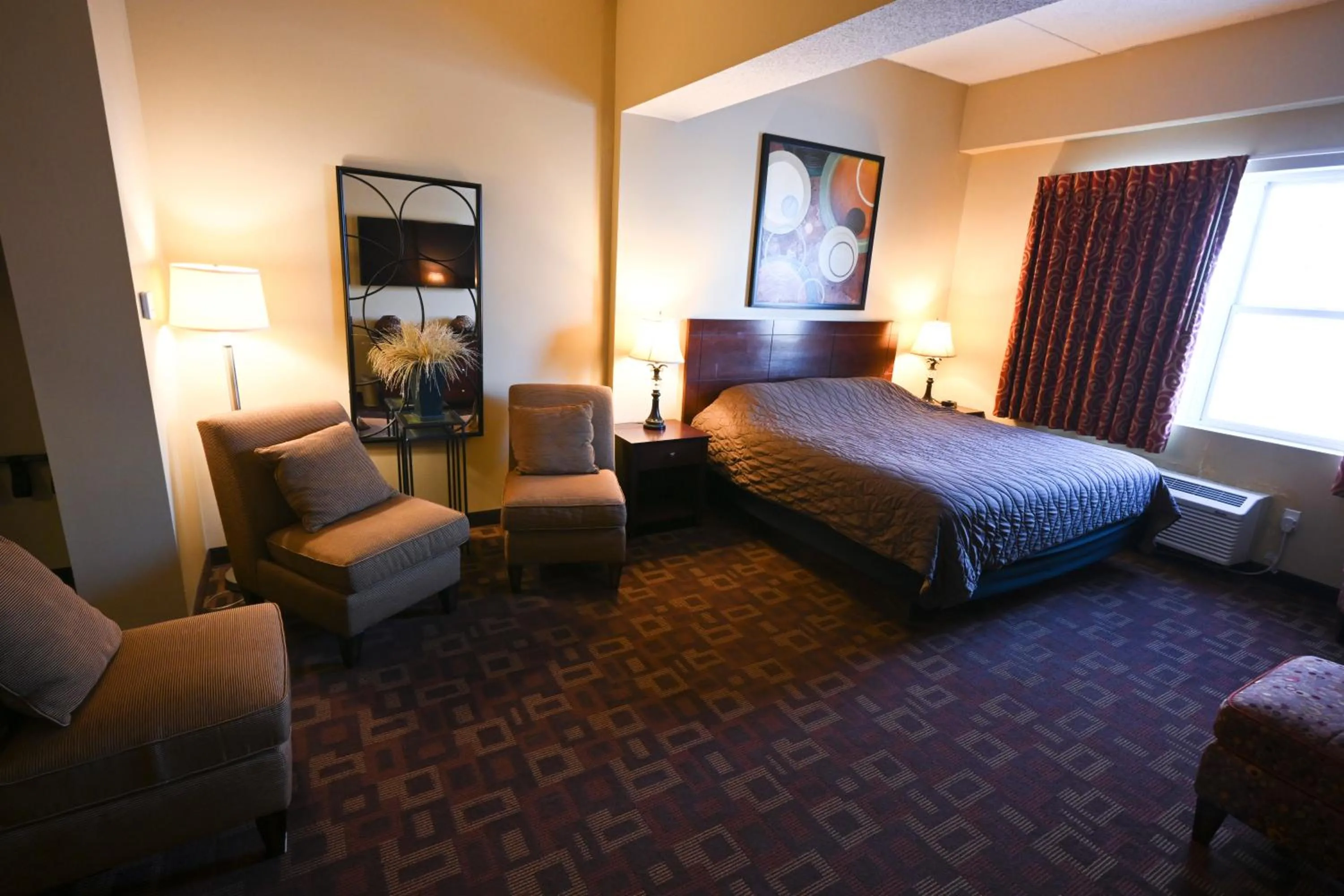 Bed in Wild Rose Casino & Hotel Emmetsburg