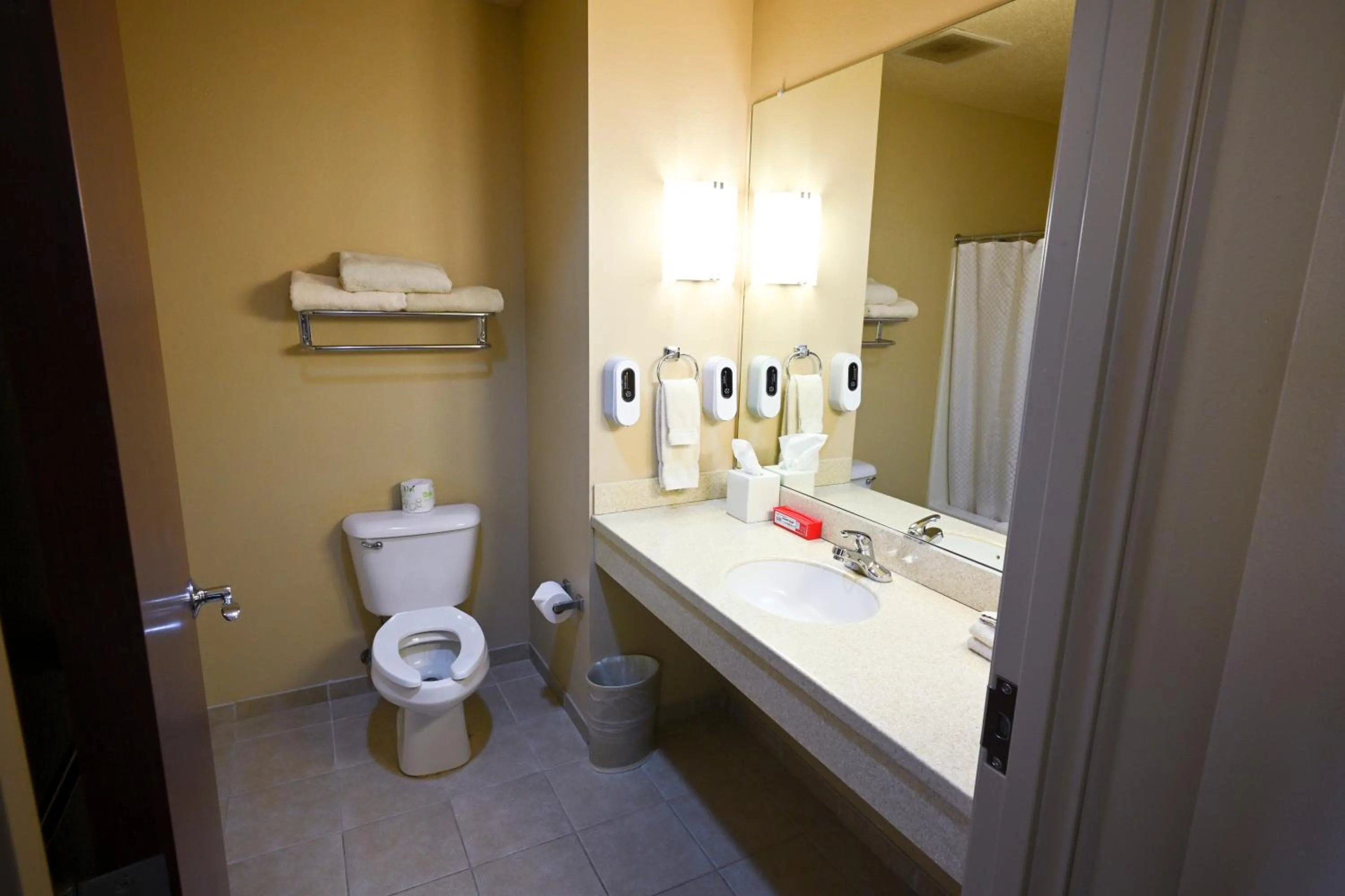 Bathroom in Wild Rose Casino & Hotel Emmetsburg
