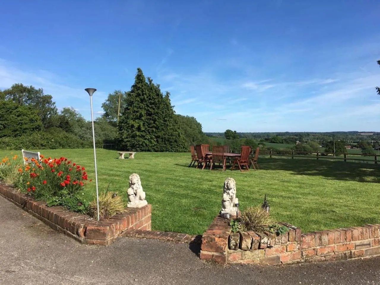 Property building in Colthrop Manor B&B