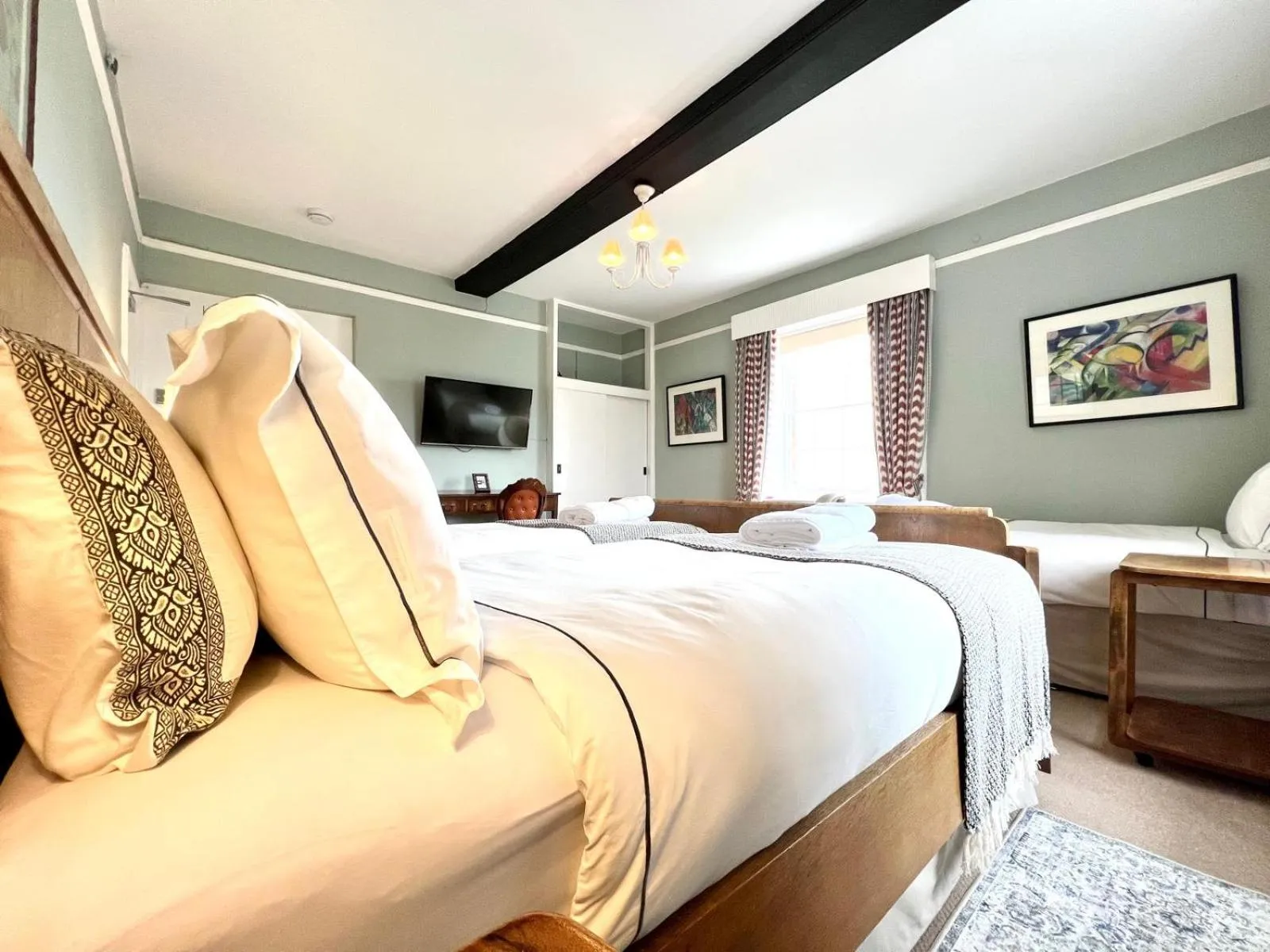 Bedroom in Colthrop Manor B&B