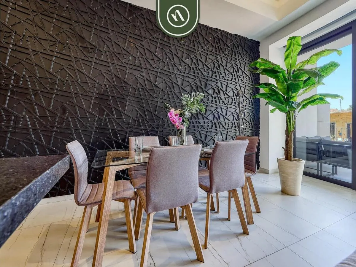 Amazing 1 BR Condo with Terrace - Rooftop Pool