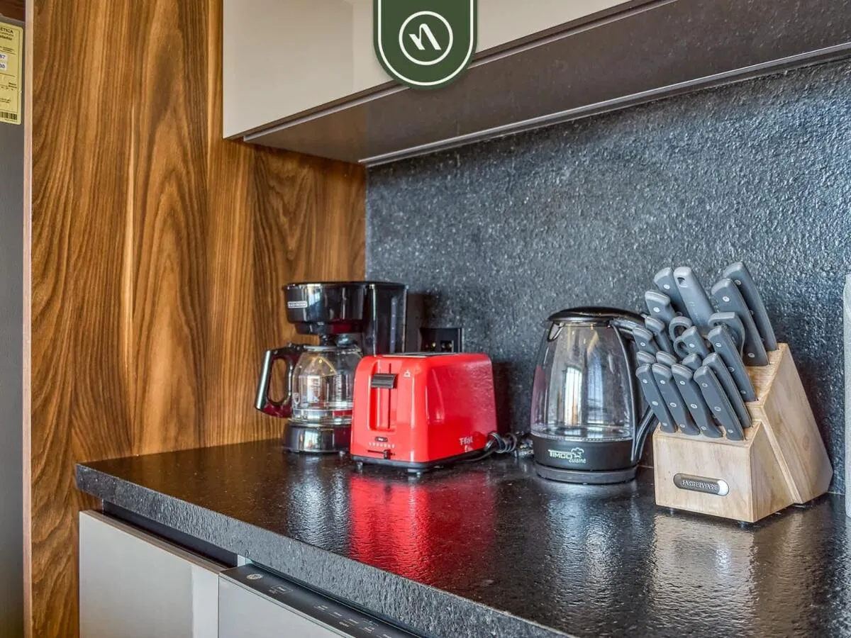 Amazing 1 BR Condo with Terrace - Rooftop Pool