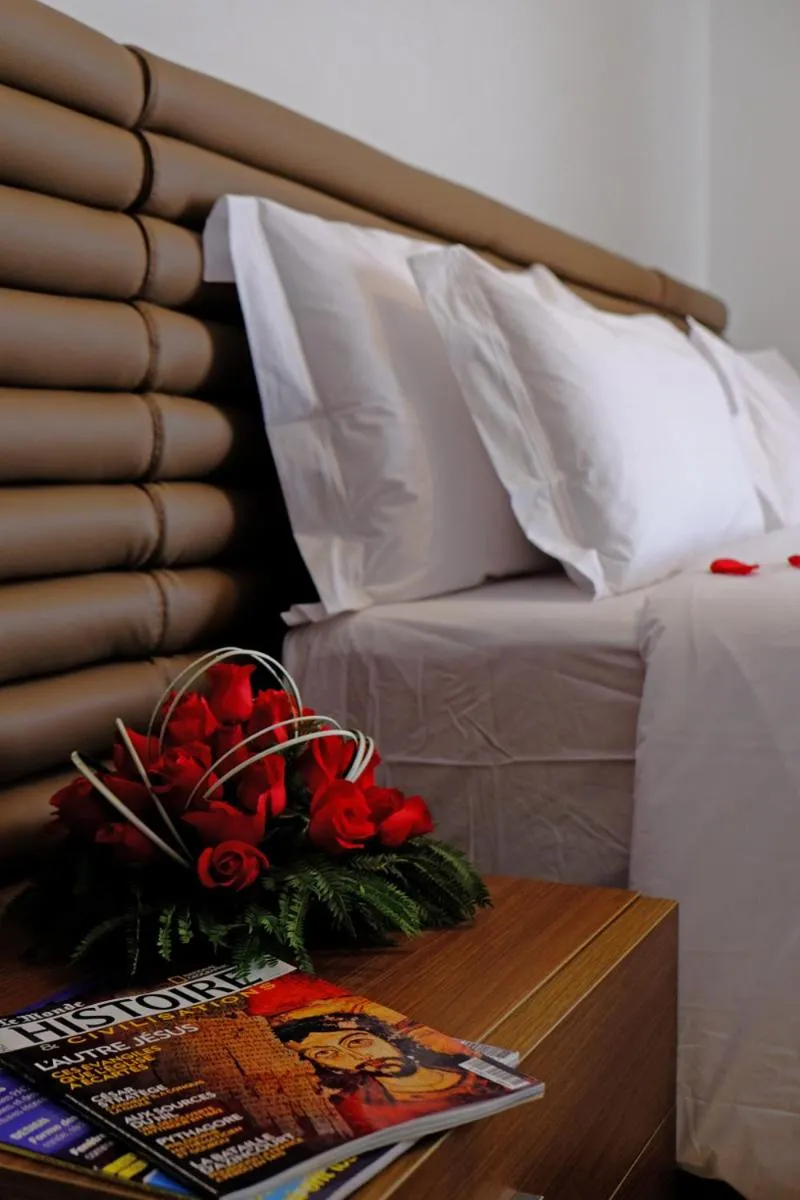 Bed in Appart Hôtel Mouna