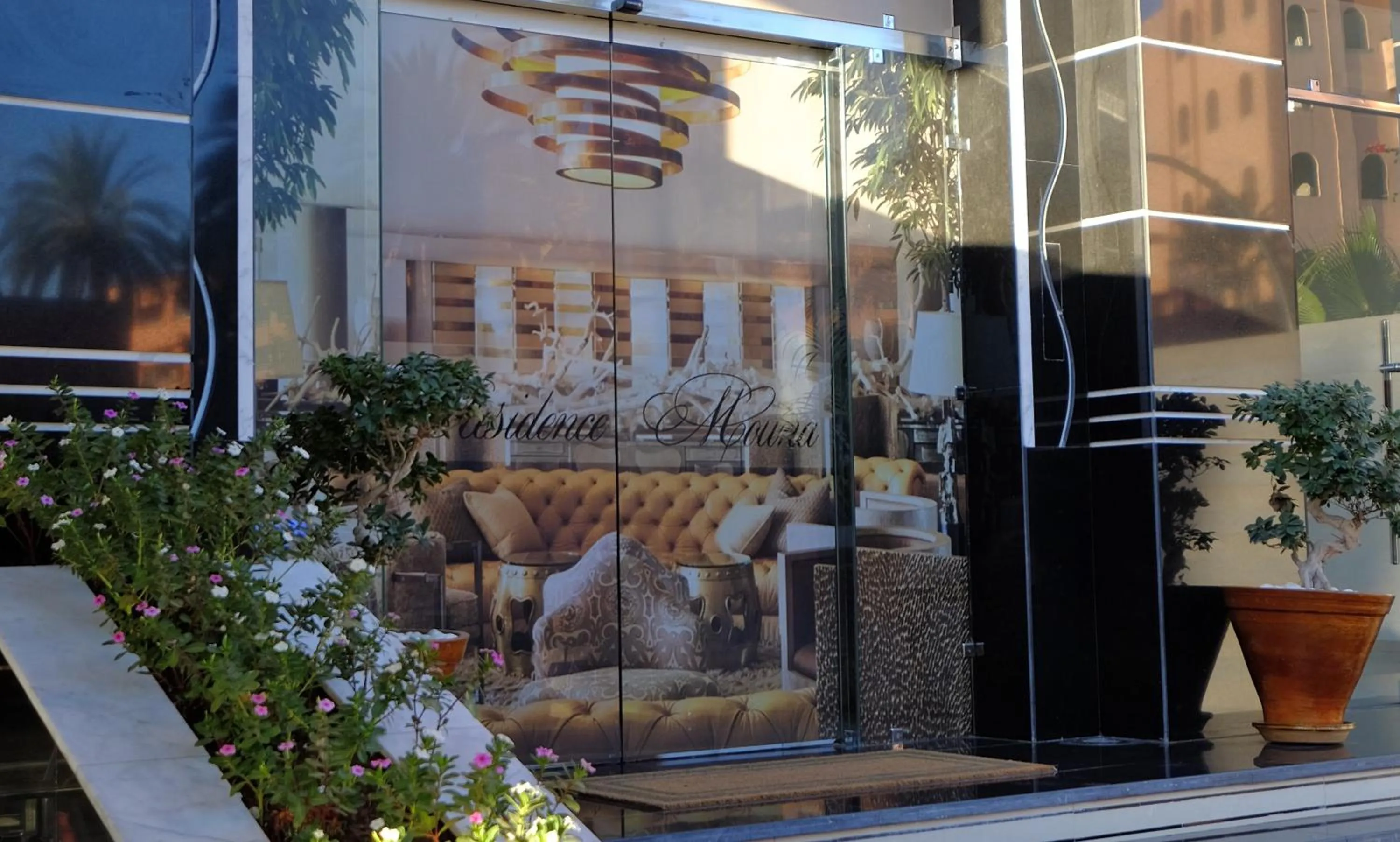 Facade/entrance in Appart Hôtel Mouna