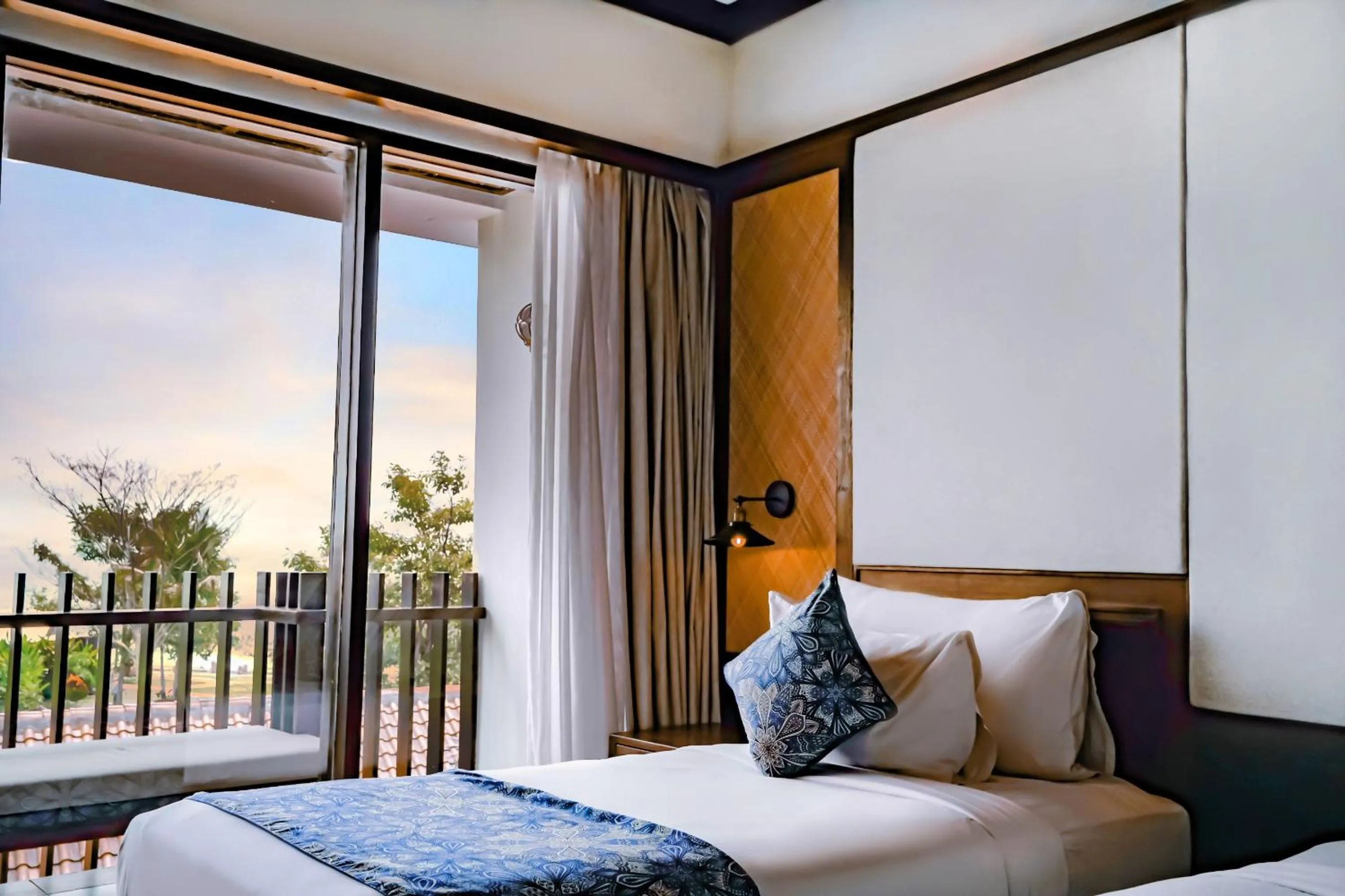 Bedroom, Bed in Lovina Beach Club & Resort