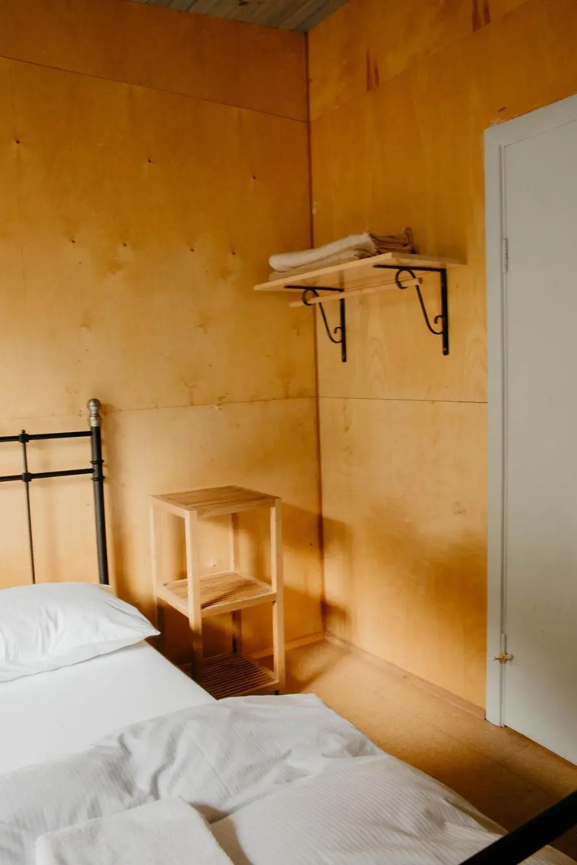 Double or Twin Room with Shared Bathroom - single occupancy in Hafaldan HI Hostel - Harbour Building Double or Twin Room with Shared Bathroom - single occupancy in Hafaldan HI Hostel - Harbour Building