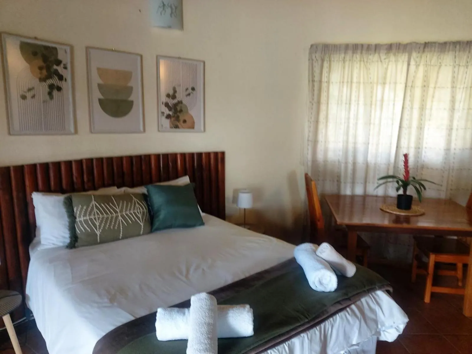 Impangele Lodge