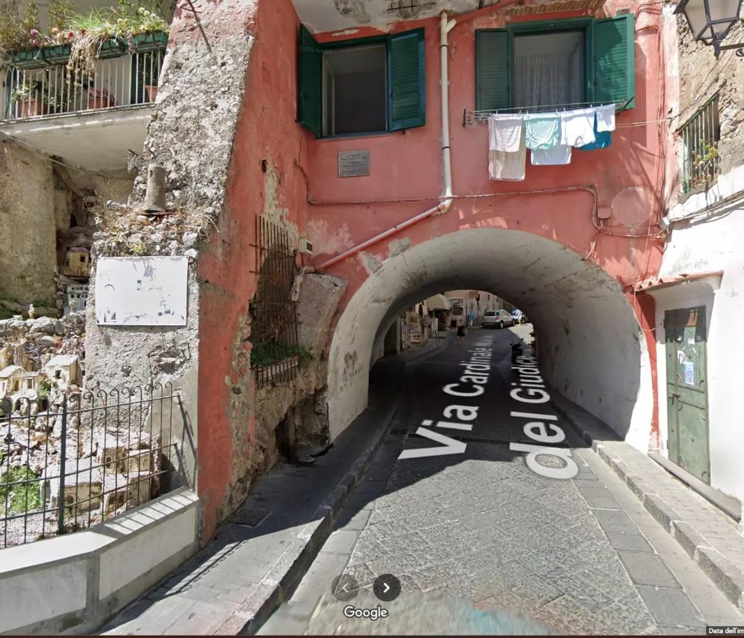 Neighbourhood in Hotel Antica Repubblica in Amalfi center at 100mt from the sea