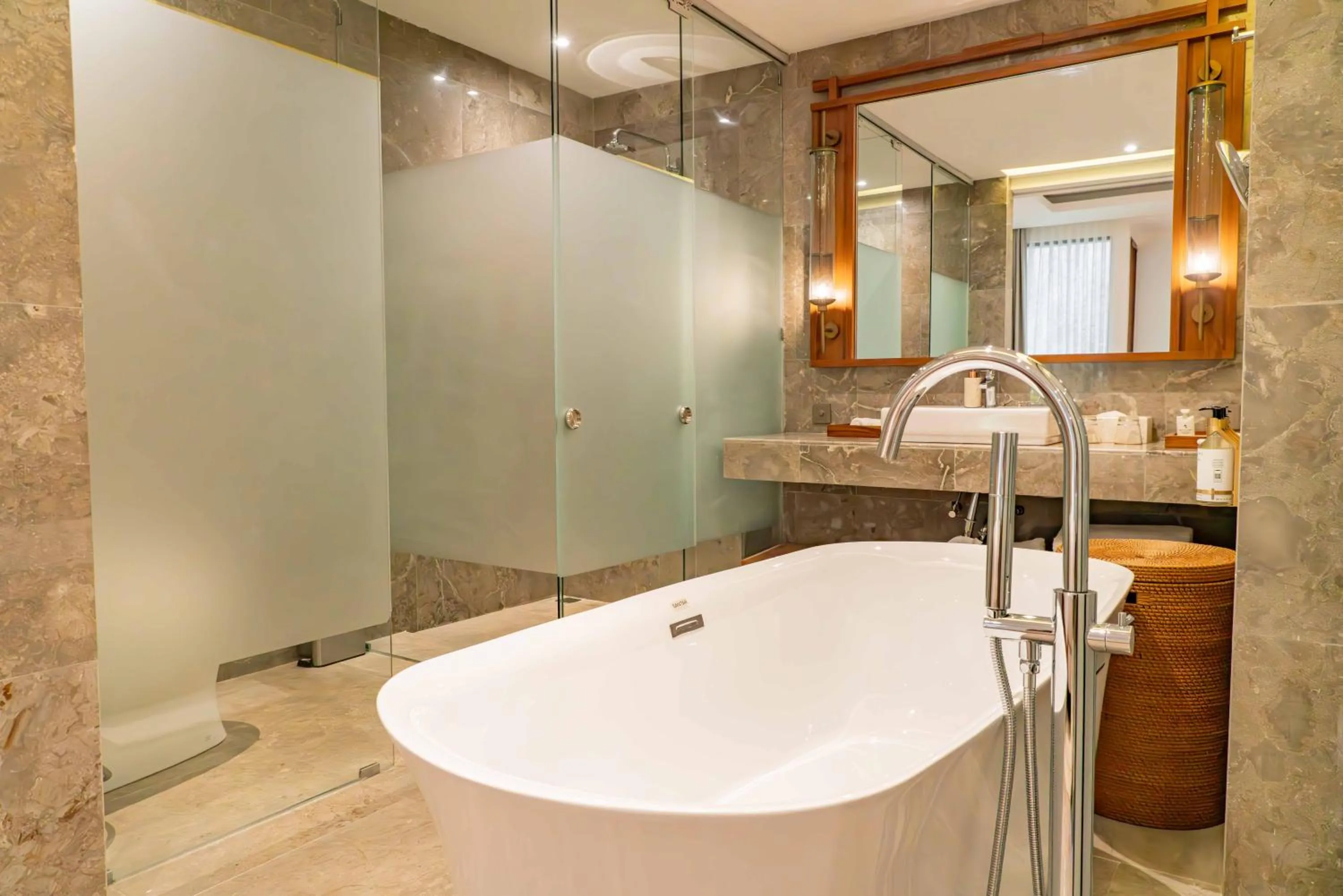 Shower in Goya Boutique Resort