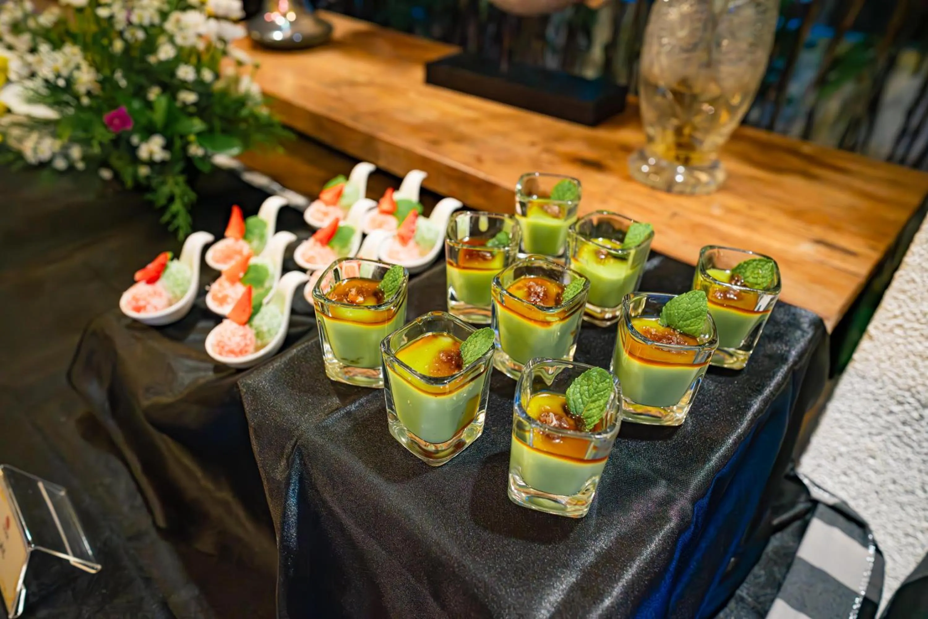 Food and drinks in Goya Boutique Resort