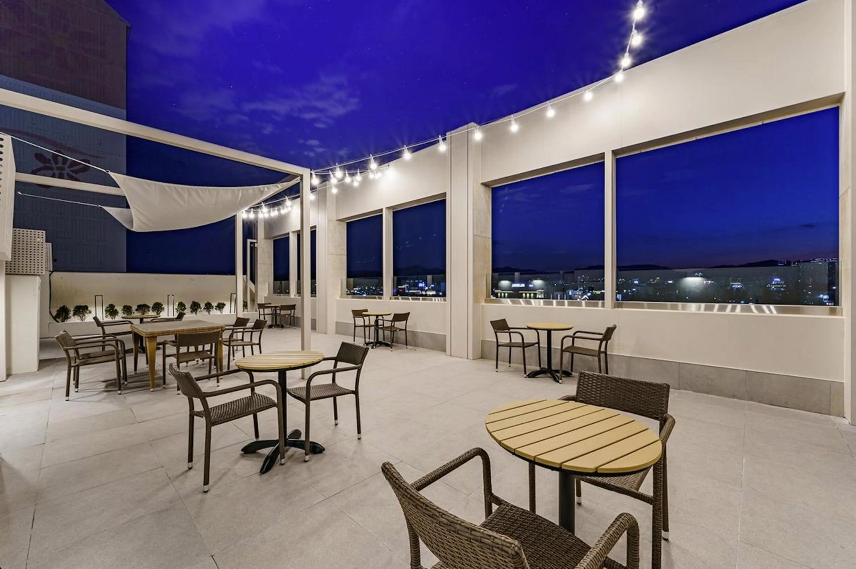 Daegu Hound Hotel Dongchon Amusement Park