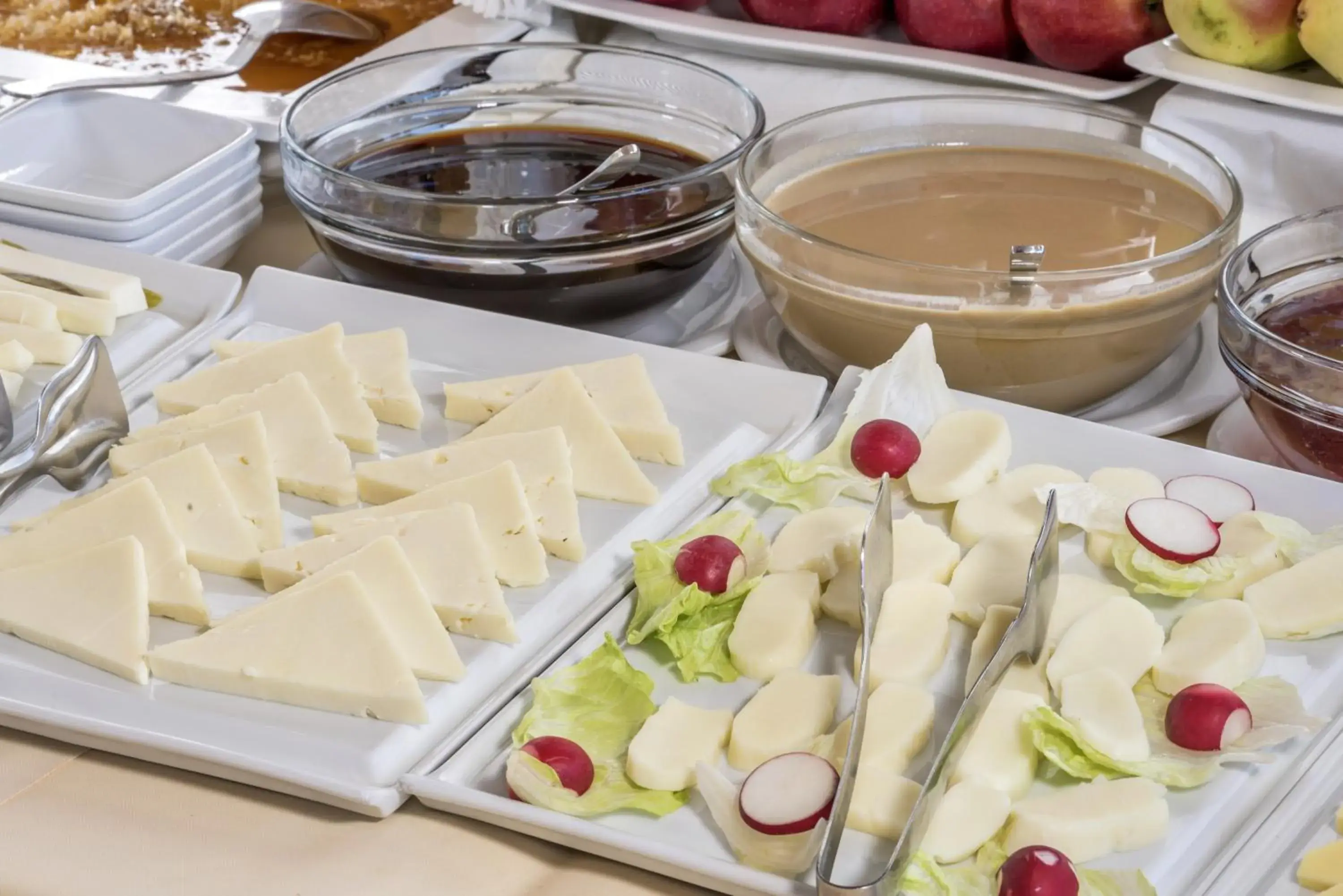 Restaurant/places to eat in Perapolis Hotel Restaurant/places to eat in Perapolis Hotel