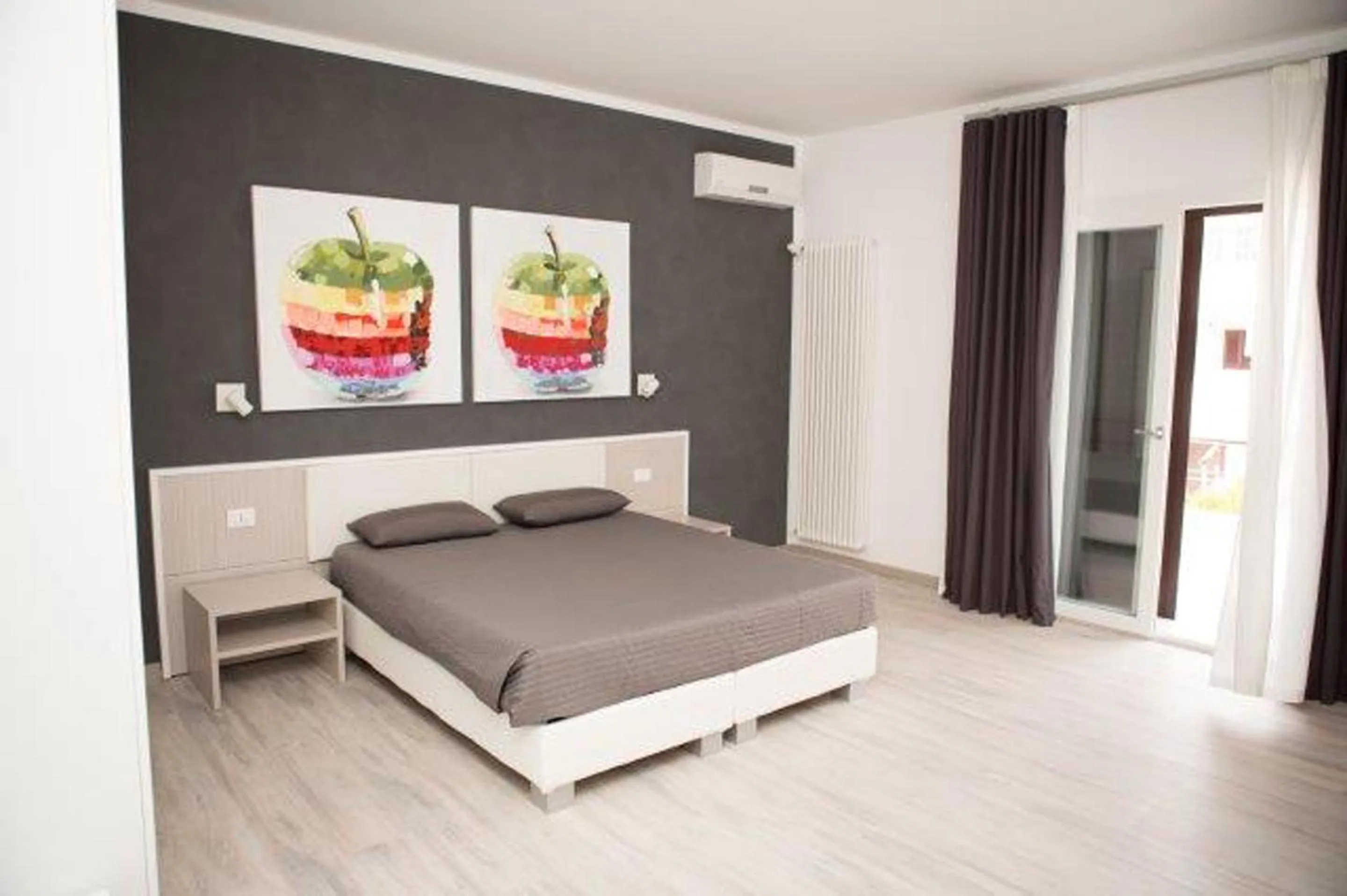 Bedroom, Bed in Nidi di Feo