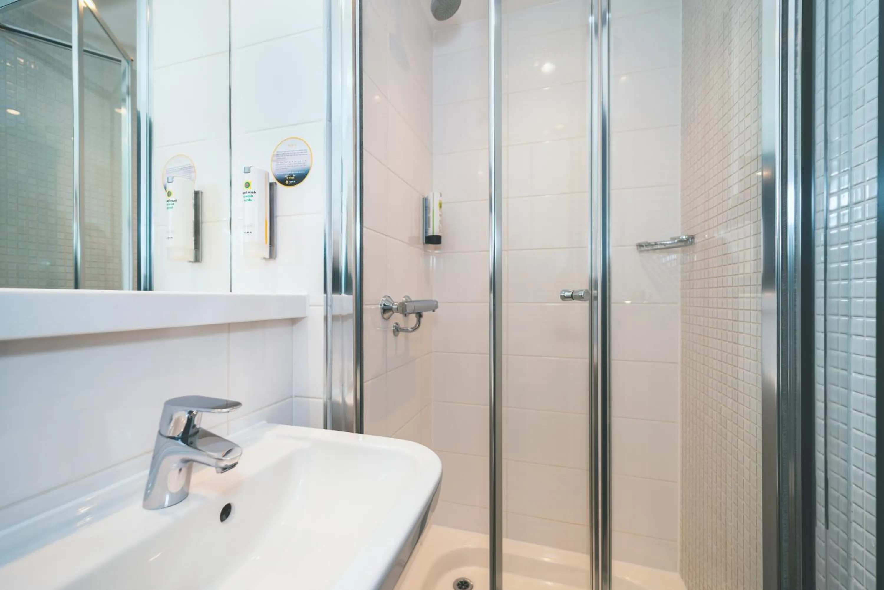 Bathroom in Point A Hotel London Paddington