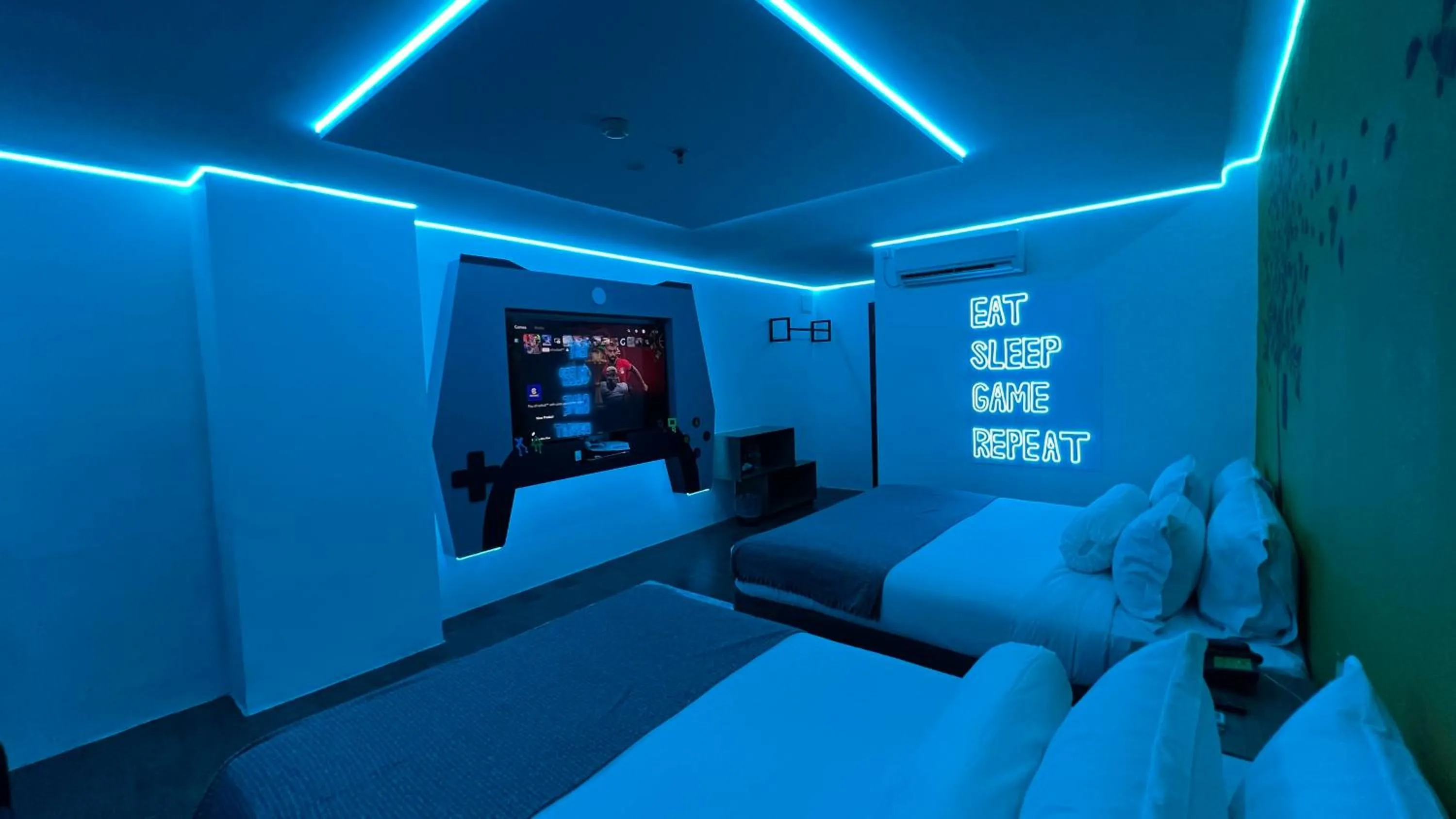 Bed in Yellow Bee Tangerang