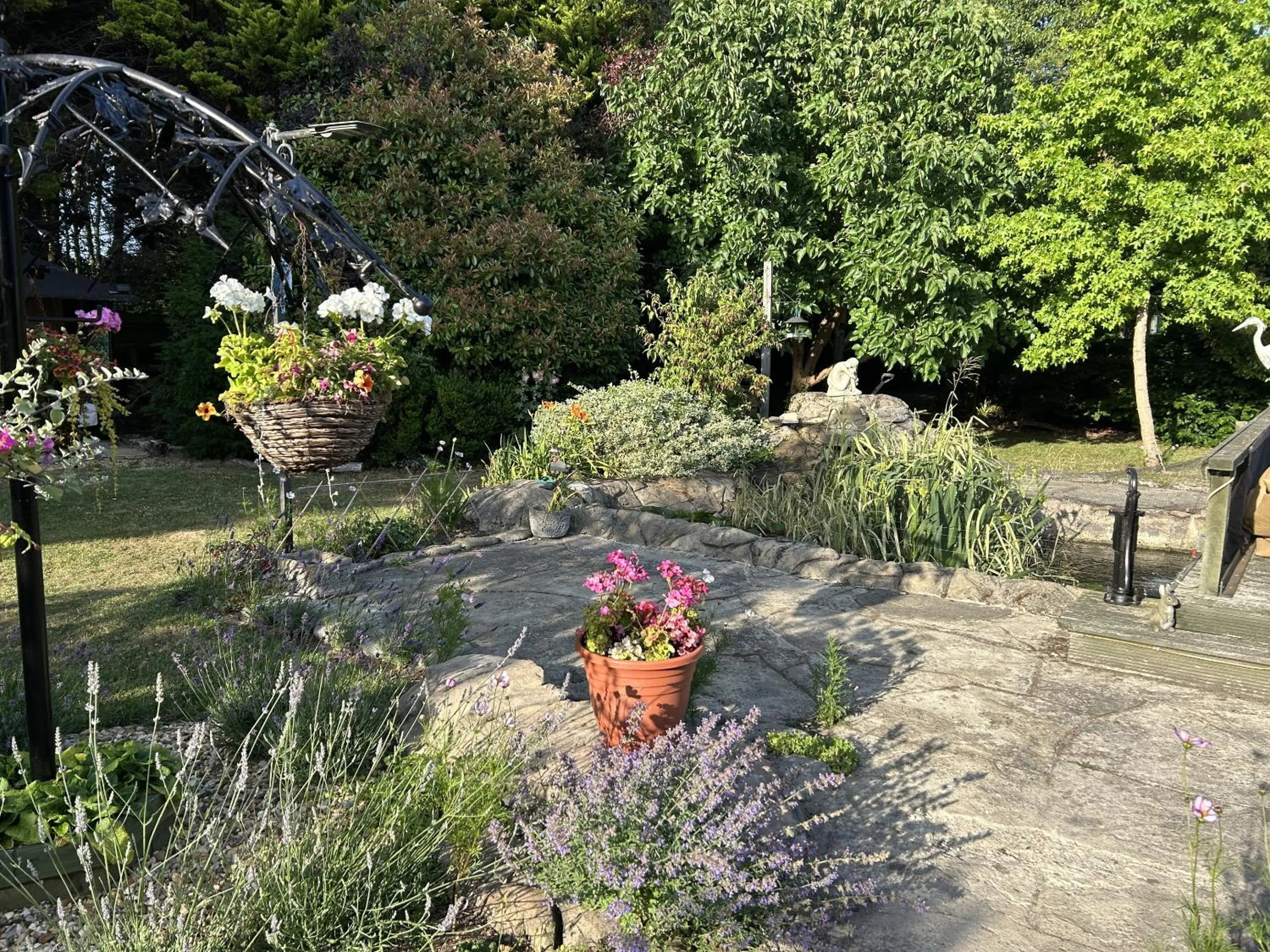 Garden in Woodpaddock Bed & Breakfast