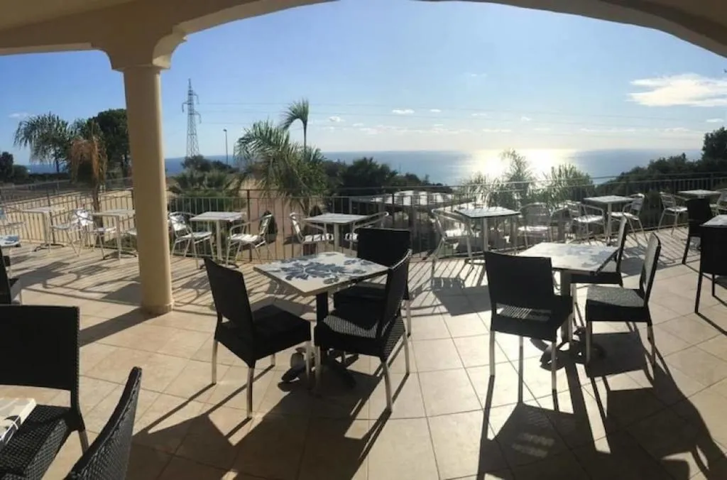 La Felce Imperial Hotel