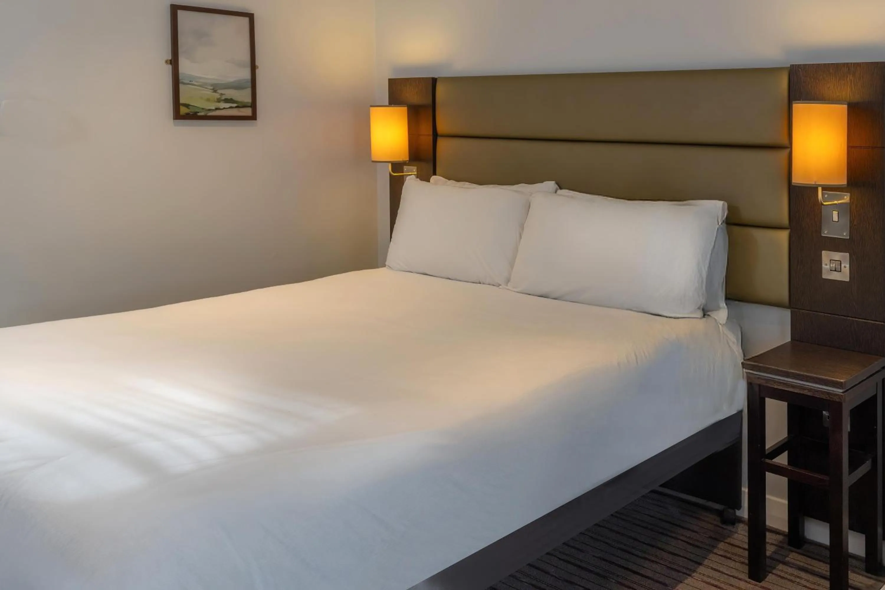 Bedroom, Bed in Best Western Leicester Oadby