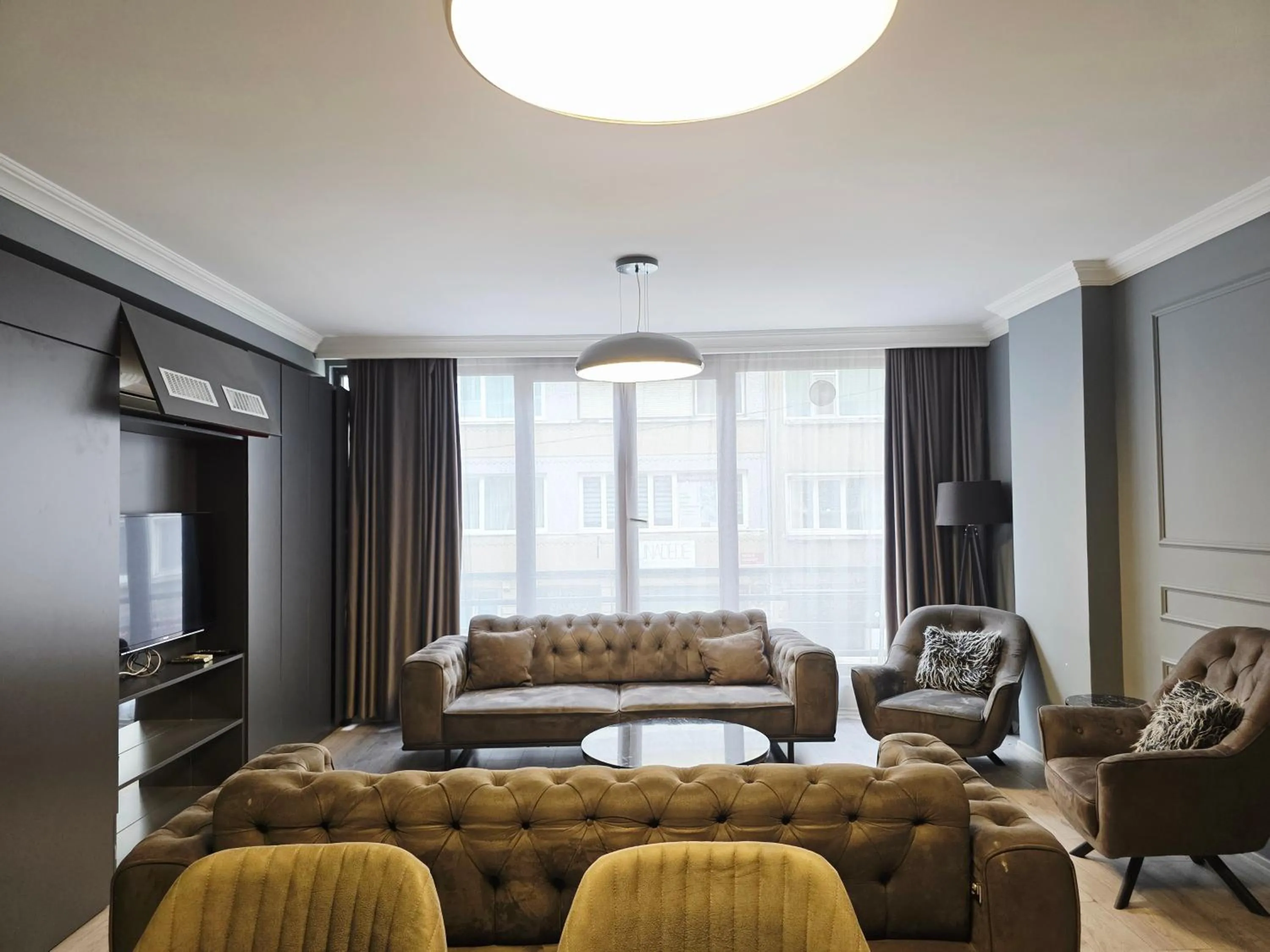 Birru Suites