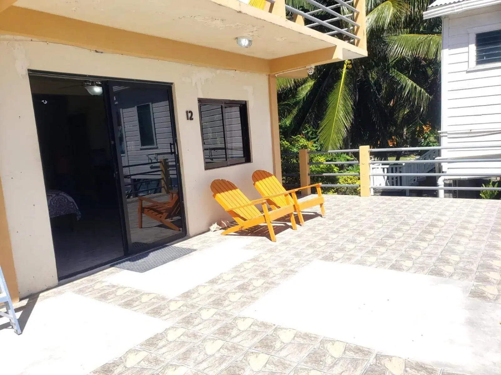 Studio Apartment with Sea View in Beach Side Condos Caye Caulker by CCVH Studio Apartment with Sea View in Beach Side Condos Caye Caulker by CCVH