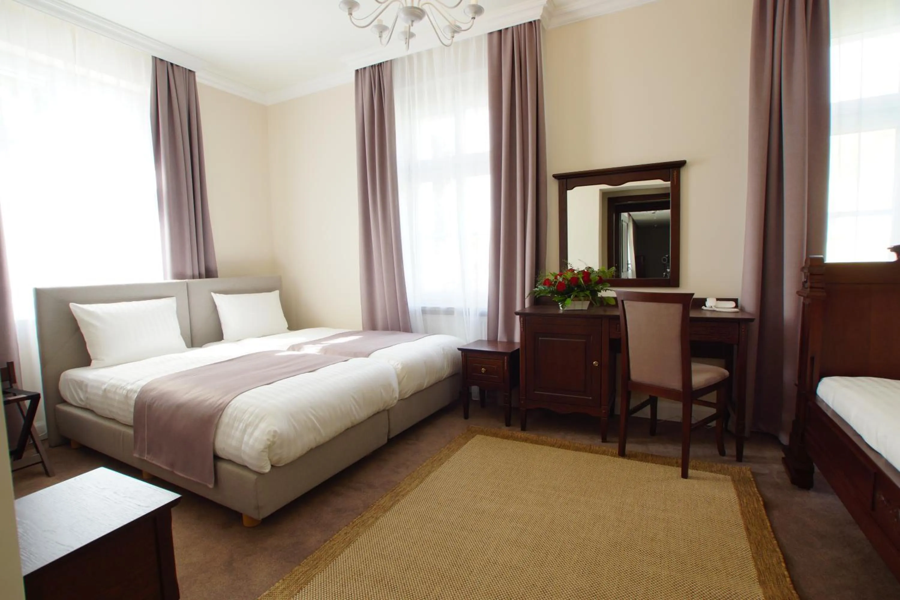 Bedroom, Bed in Villa La Pierre