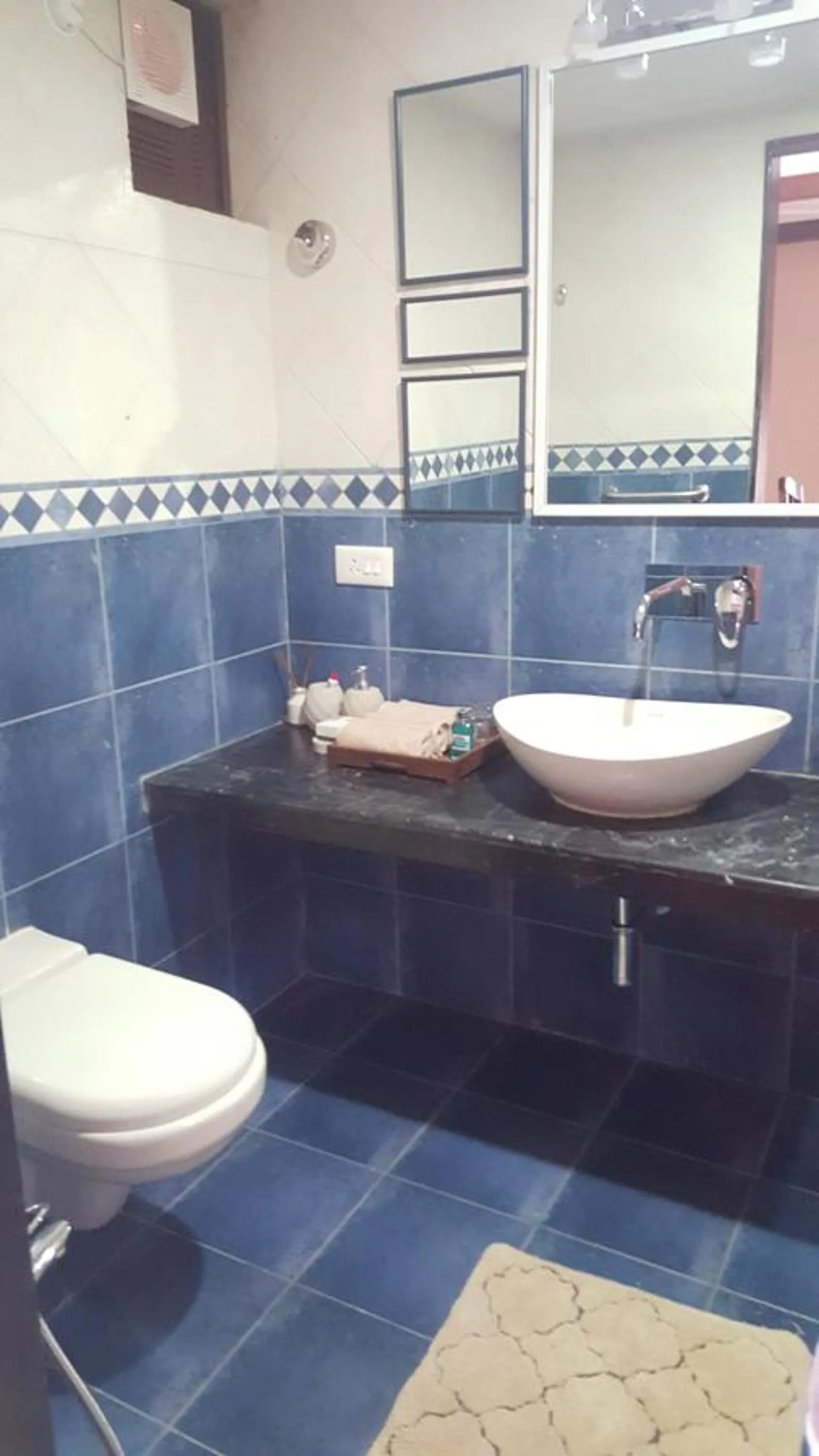 Bathroom in Casa Menezes - A Heritage Goan Homestay
