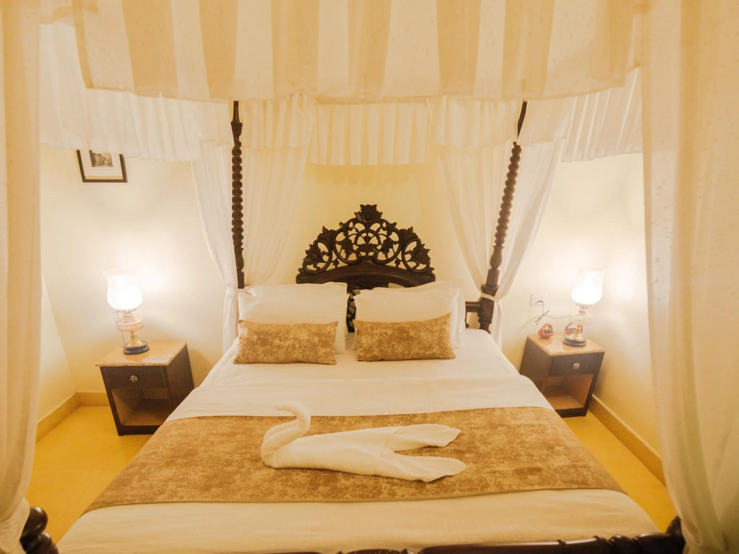 Bed in Casa Menezes - A Heritage Goan Homestay
