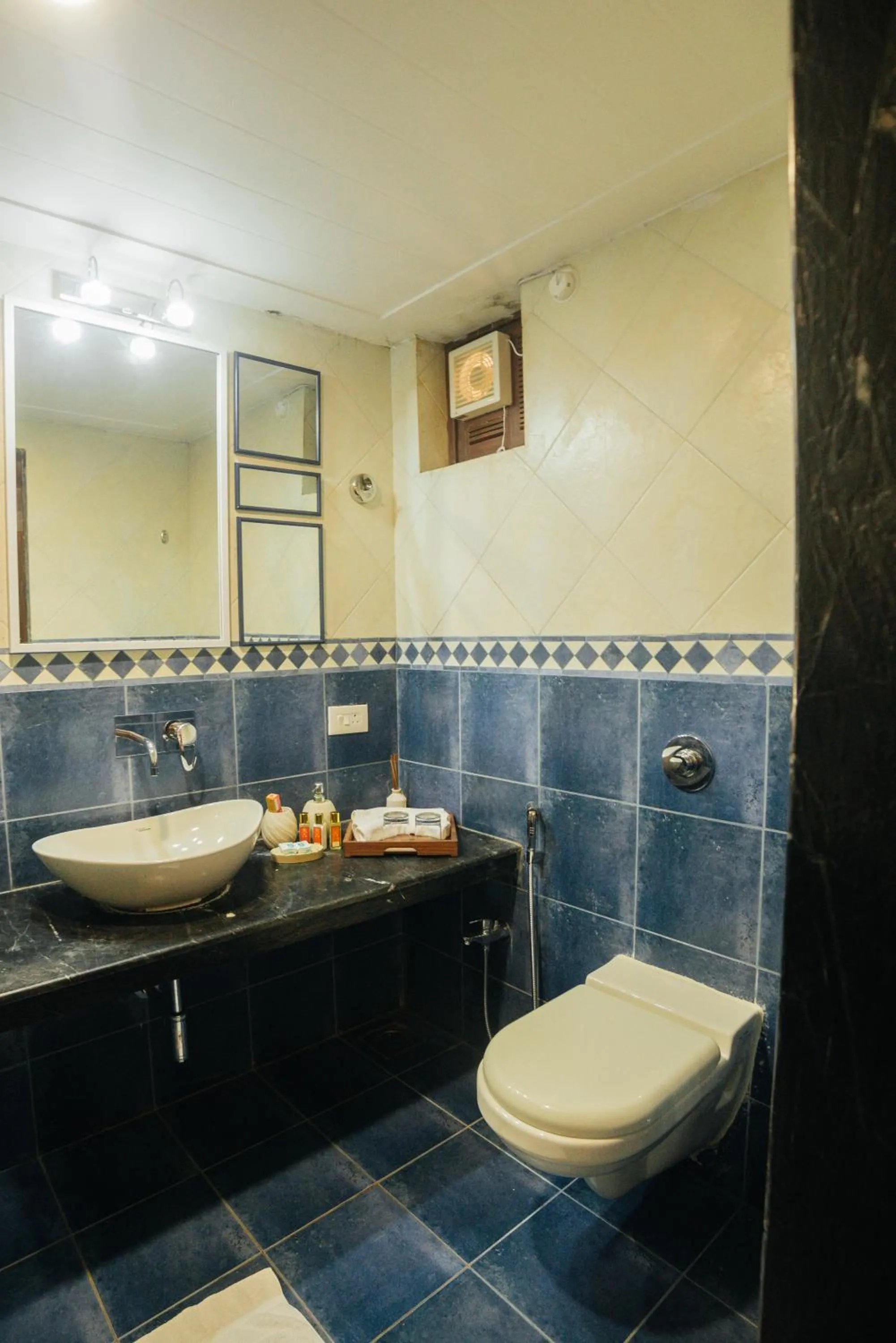 Casa Menezes - A Heritage Goan Homestay