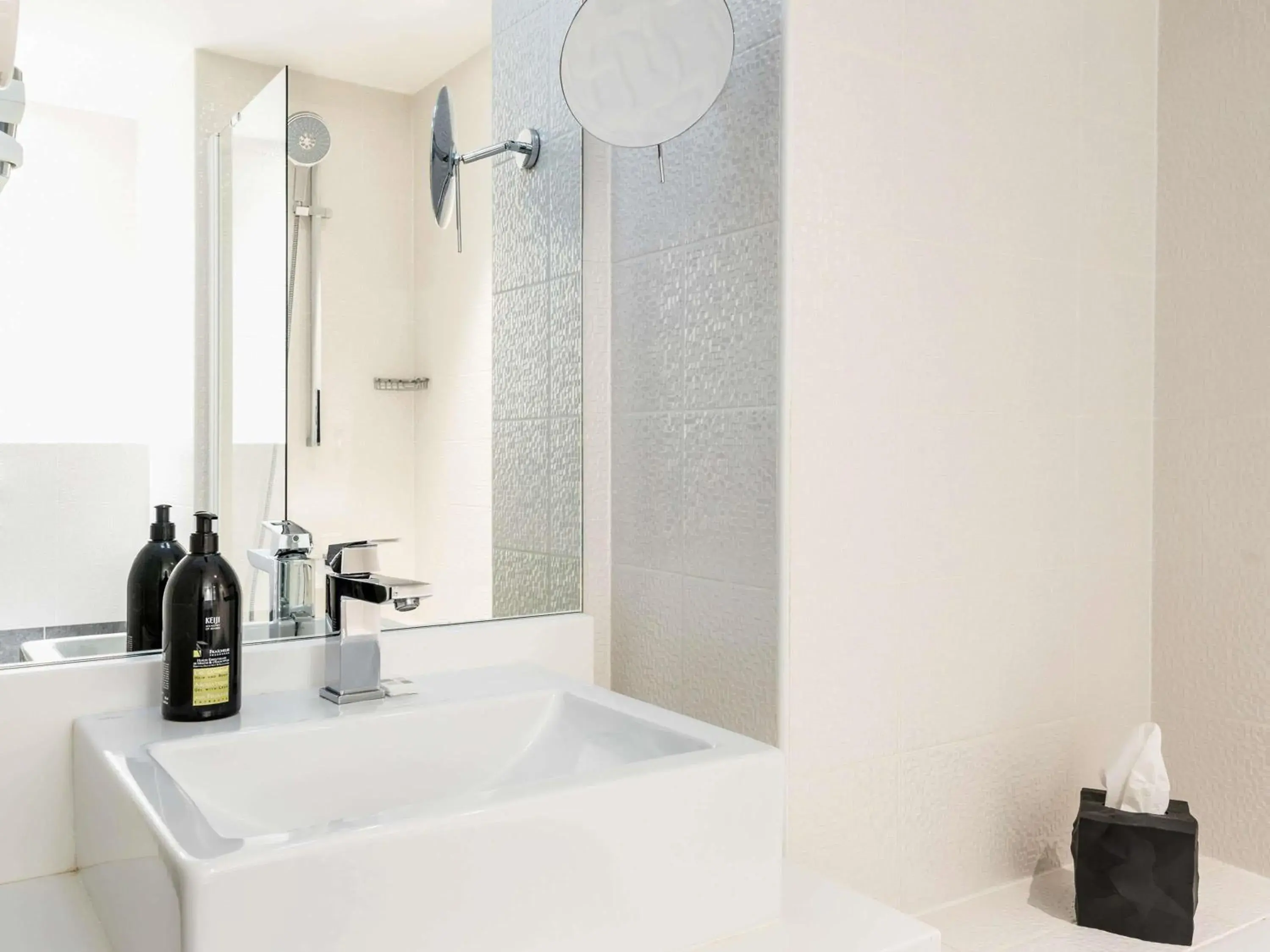 Bedroom in Adagio Paris 19ème Cité de la Musique Bedroom in Adagio Paris 19ème Cité de la Musique