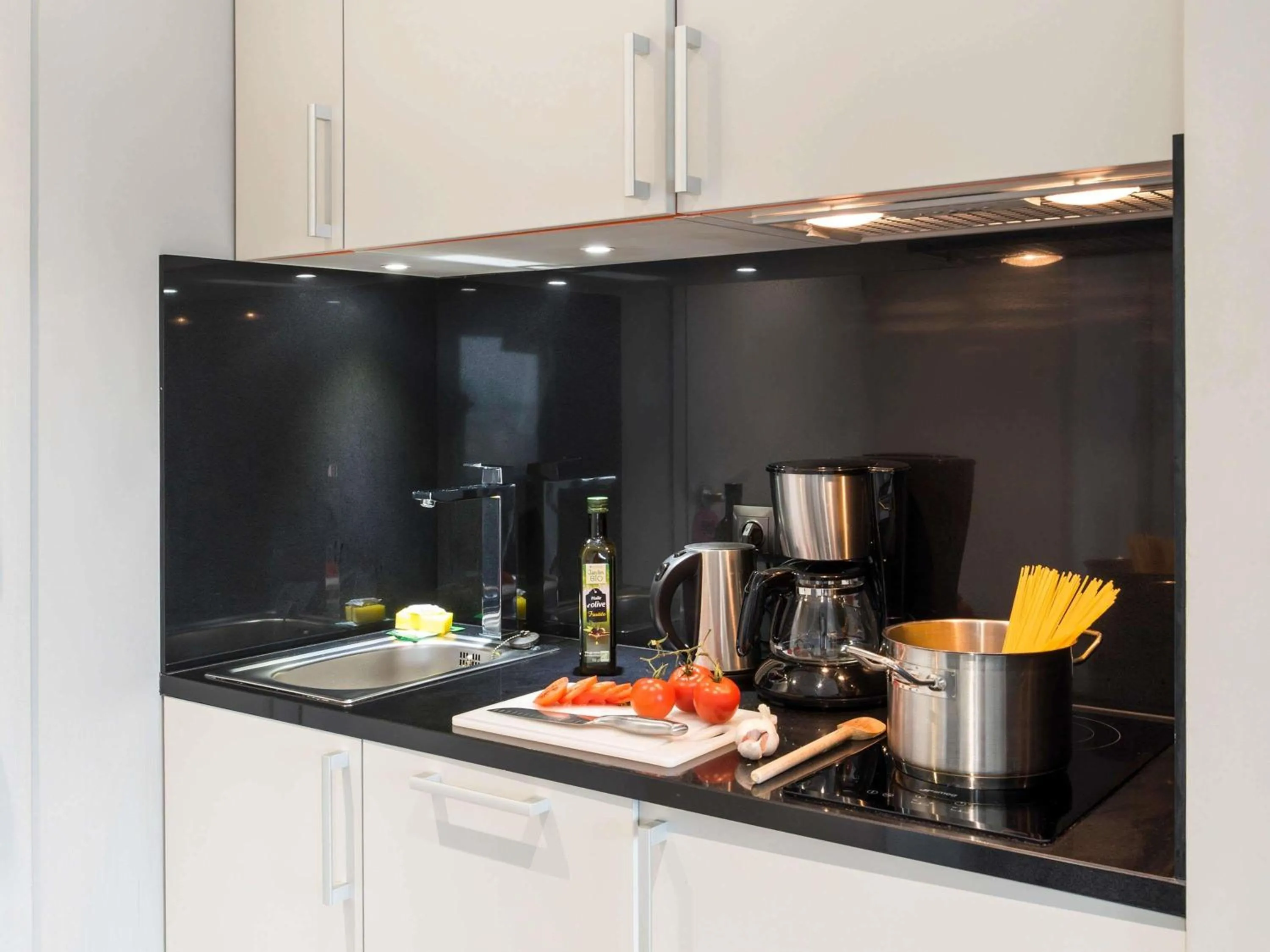 Bedroom in Adagio Paris 19ème Cité de la Musique