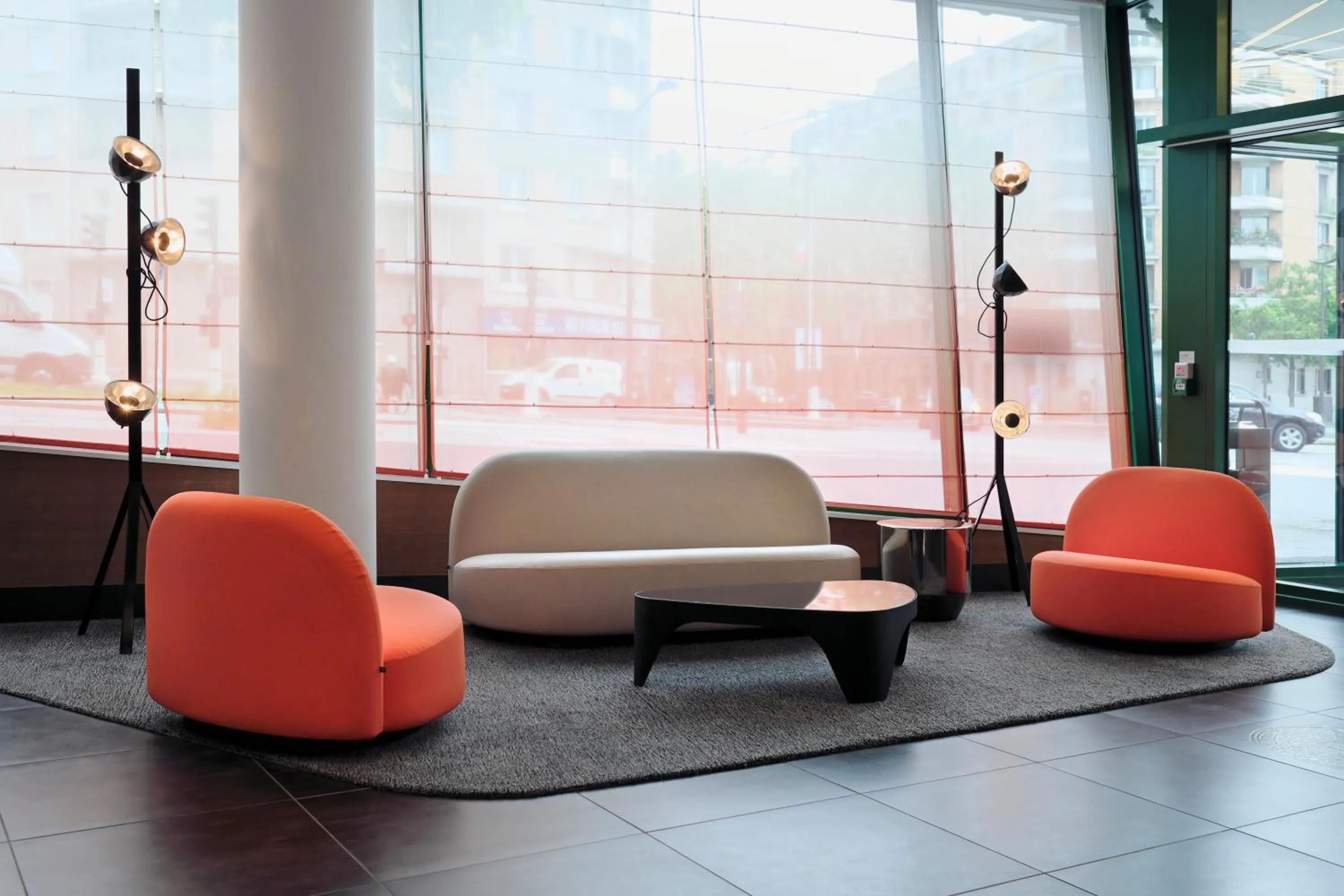 Lobby or reception in Adagio Paris 19ème Cité de la Musique