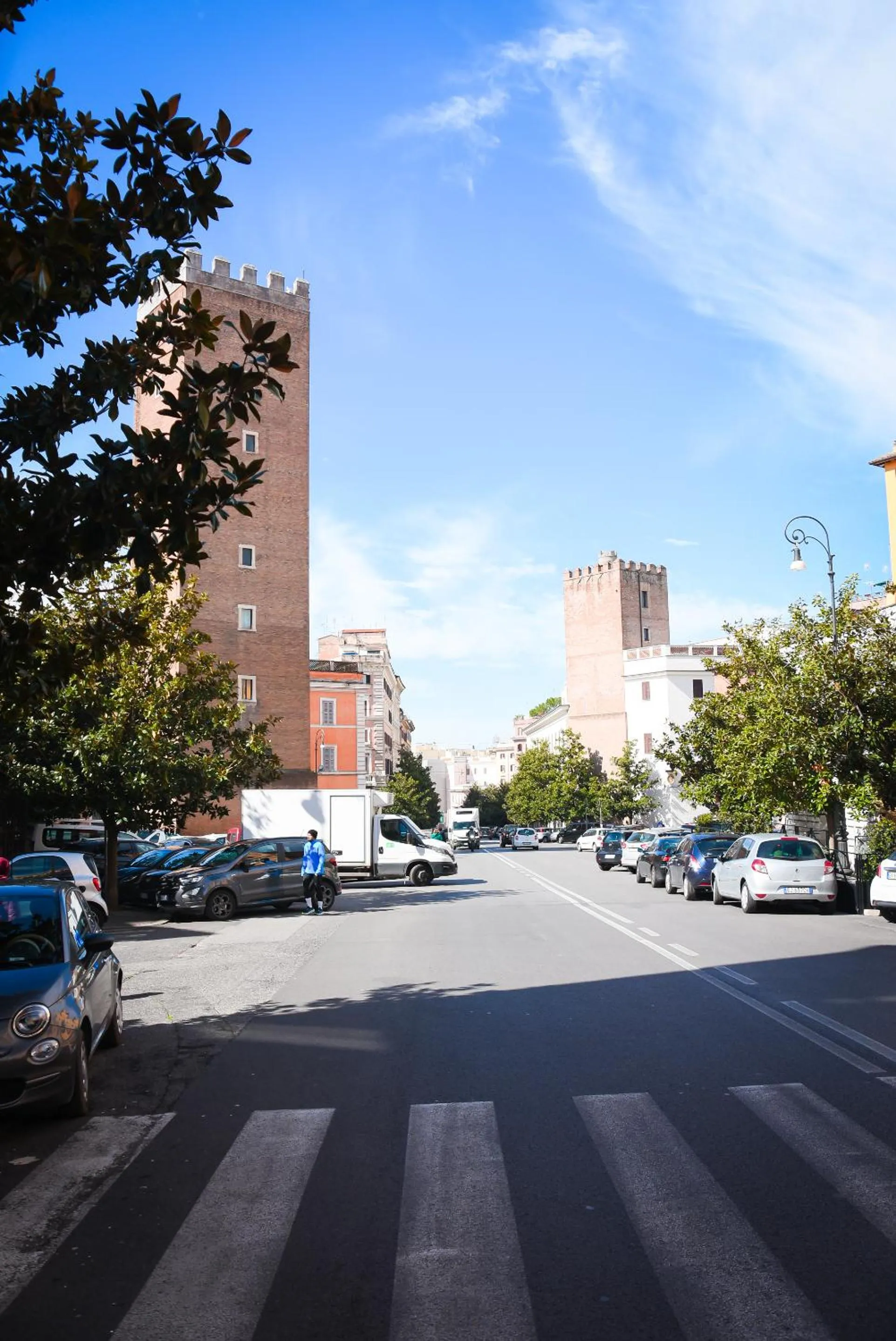 Day in BQ House COLOSSEUM Luxury Rooms