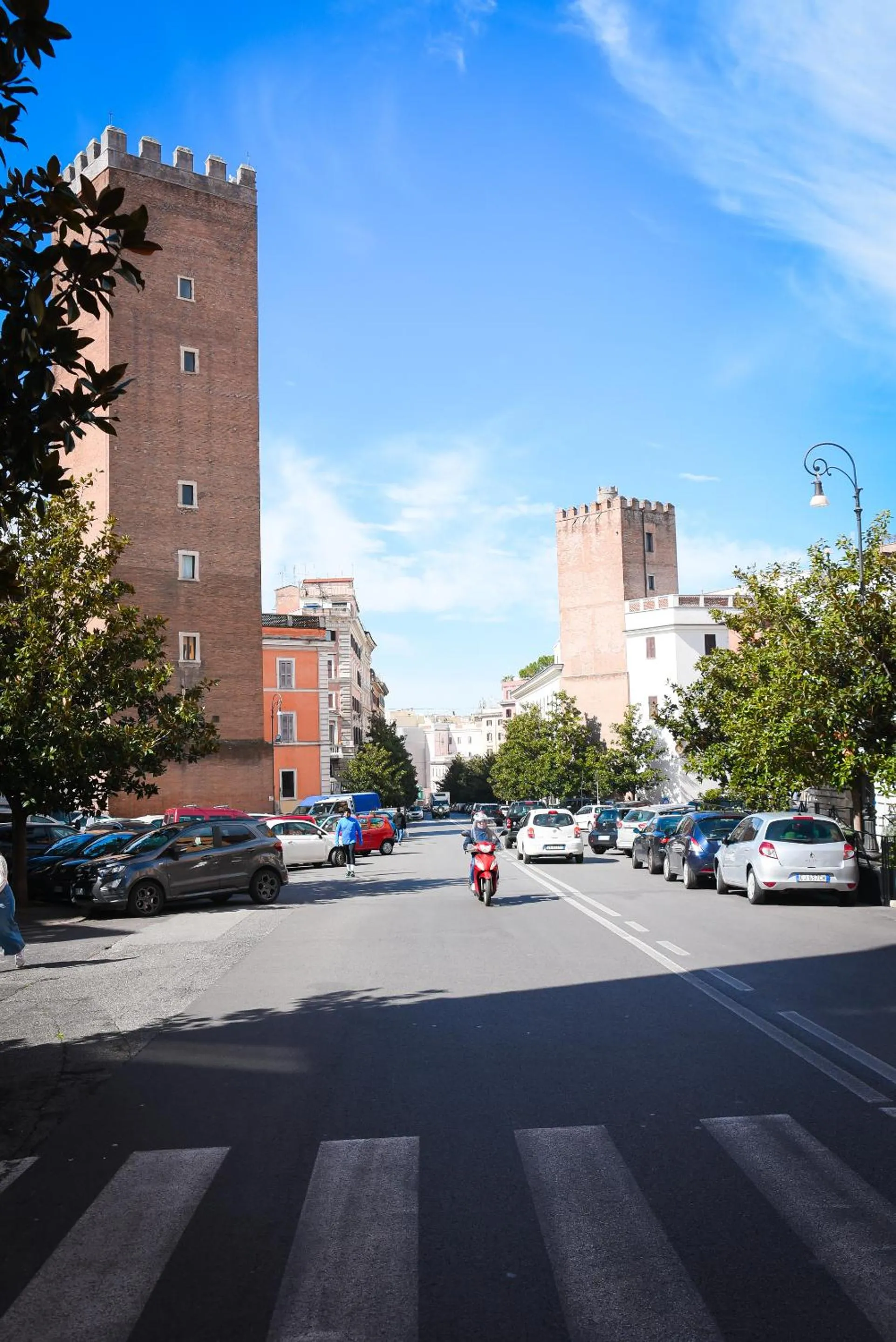 Day in BQ House COLOSSEUM Luxury Rooms