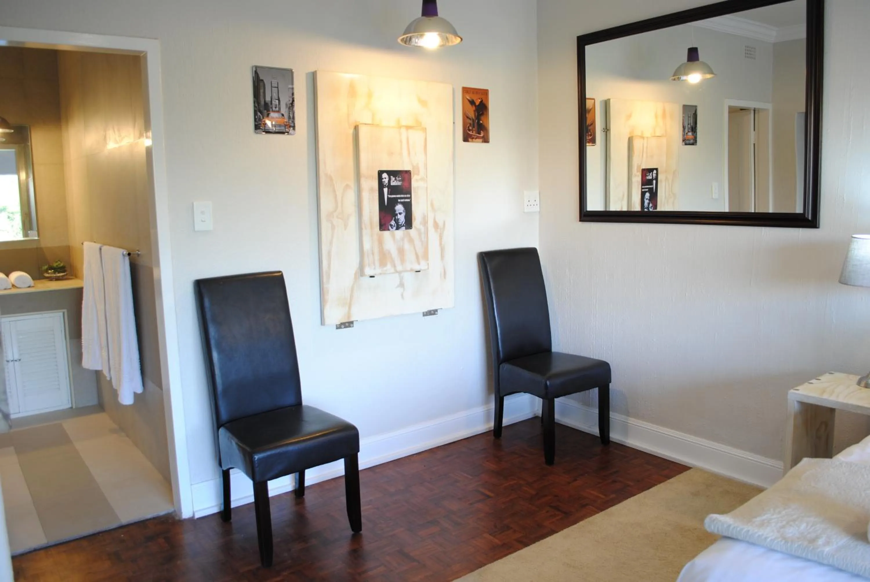 Photo of the whole room in B and B Sandton