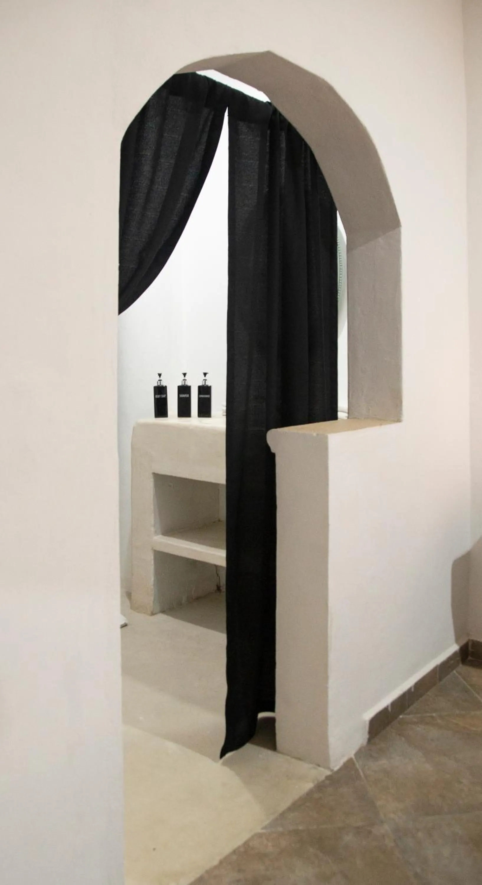 Shower in Sonido del mar Hotel Boutique & Yoga Loft